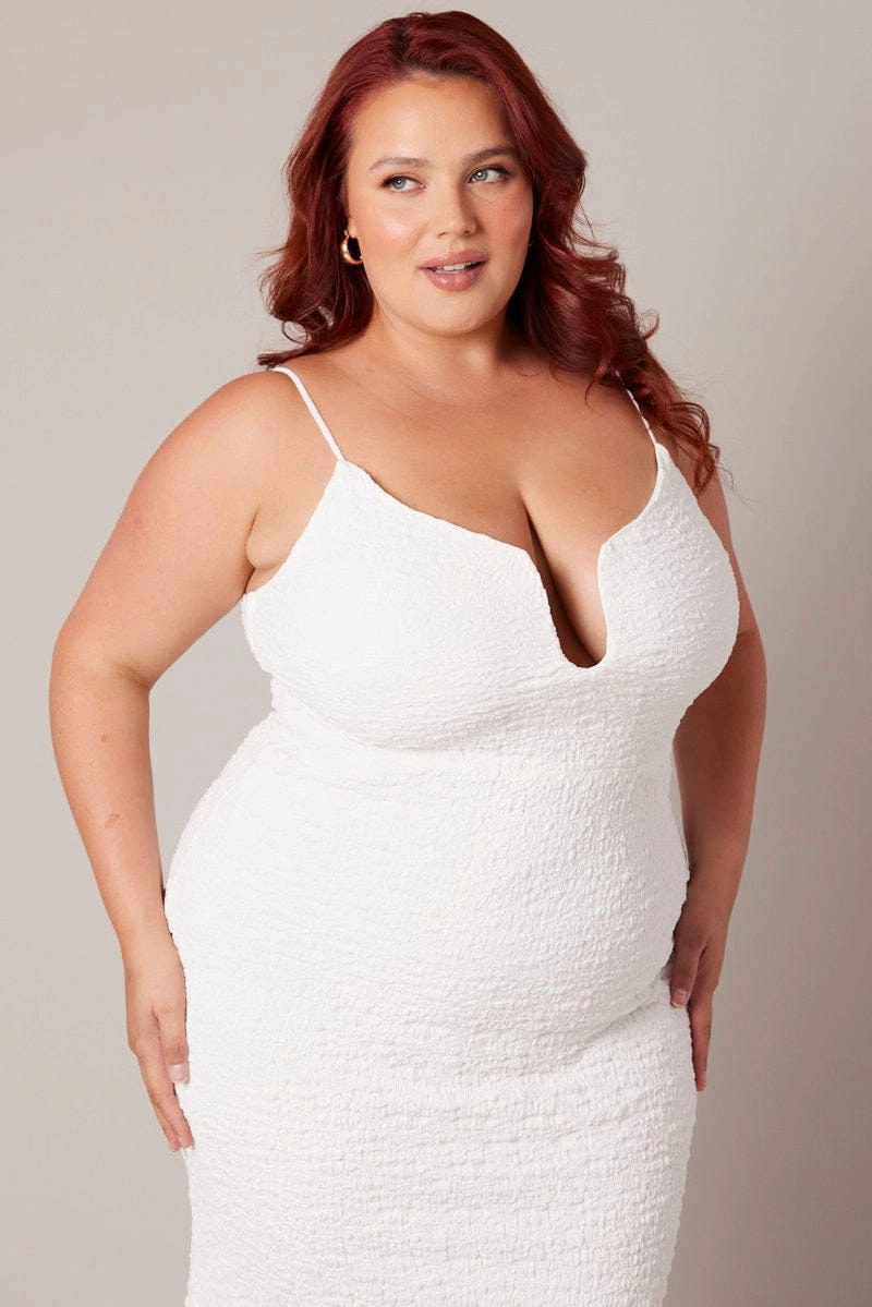 Sophisticated Layers White Bubble Maxidress