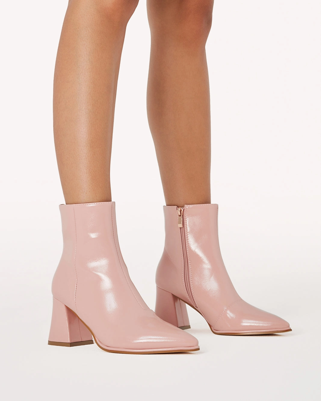 CADEN - FONDANT CRINKLE PATENT Snow Season