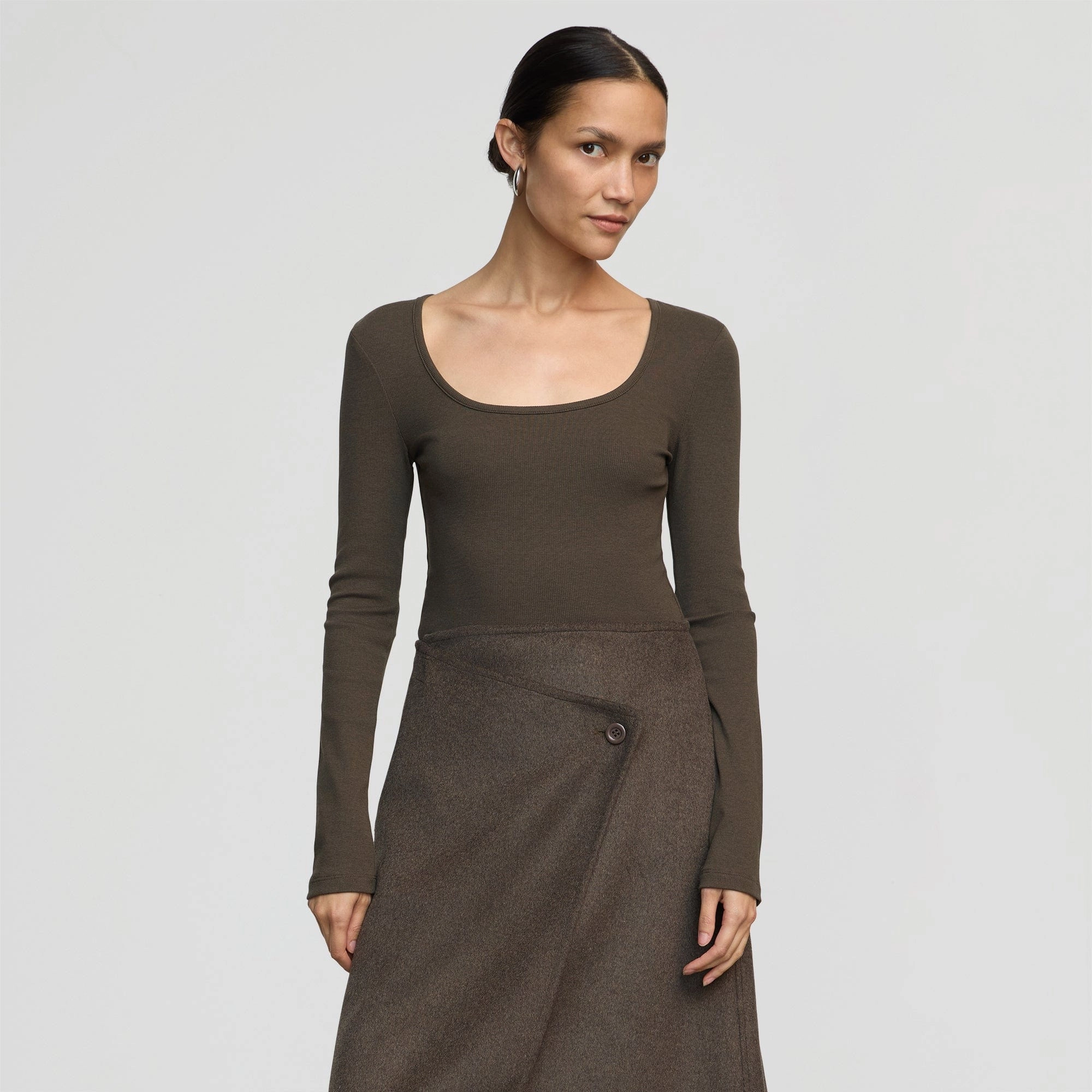 Street Ready Durable Wear Rosa Ribbed Scoop-Neck Tee