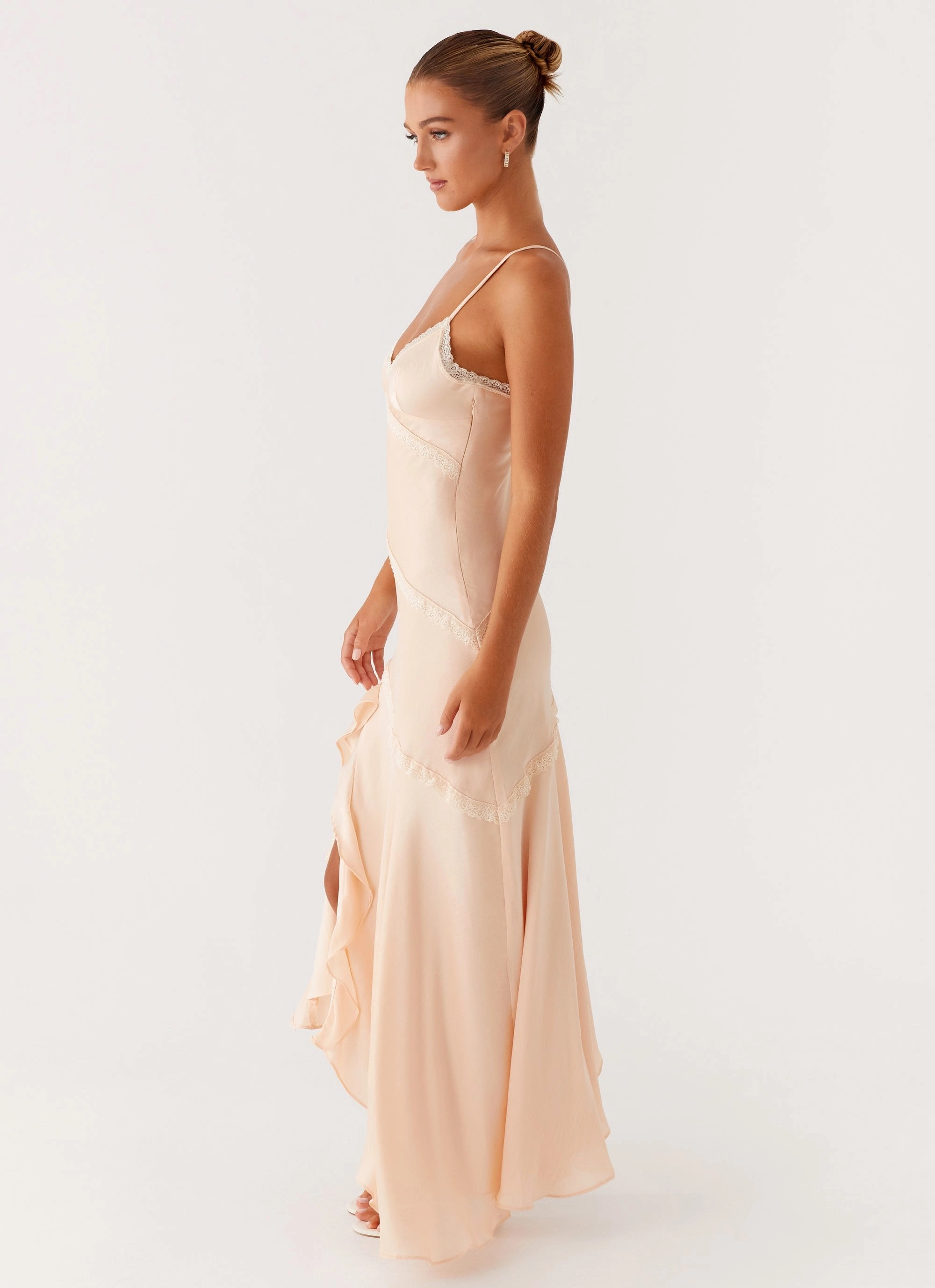 Solana Maxi Dress - Peach Gift-Worthy