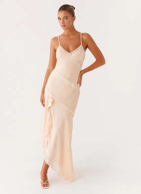 Polished and Elegant Solana Maxi Dress - Peach