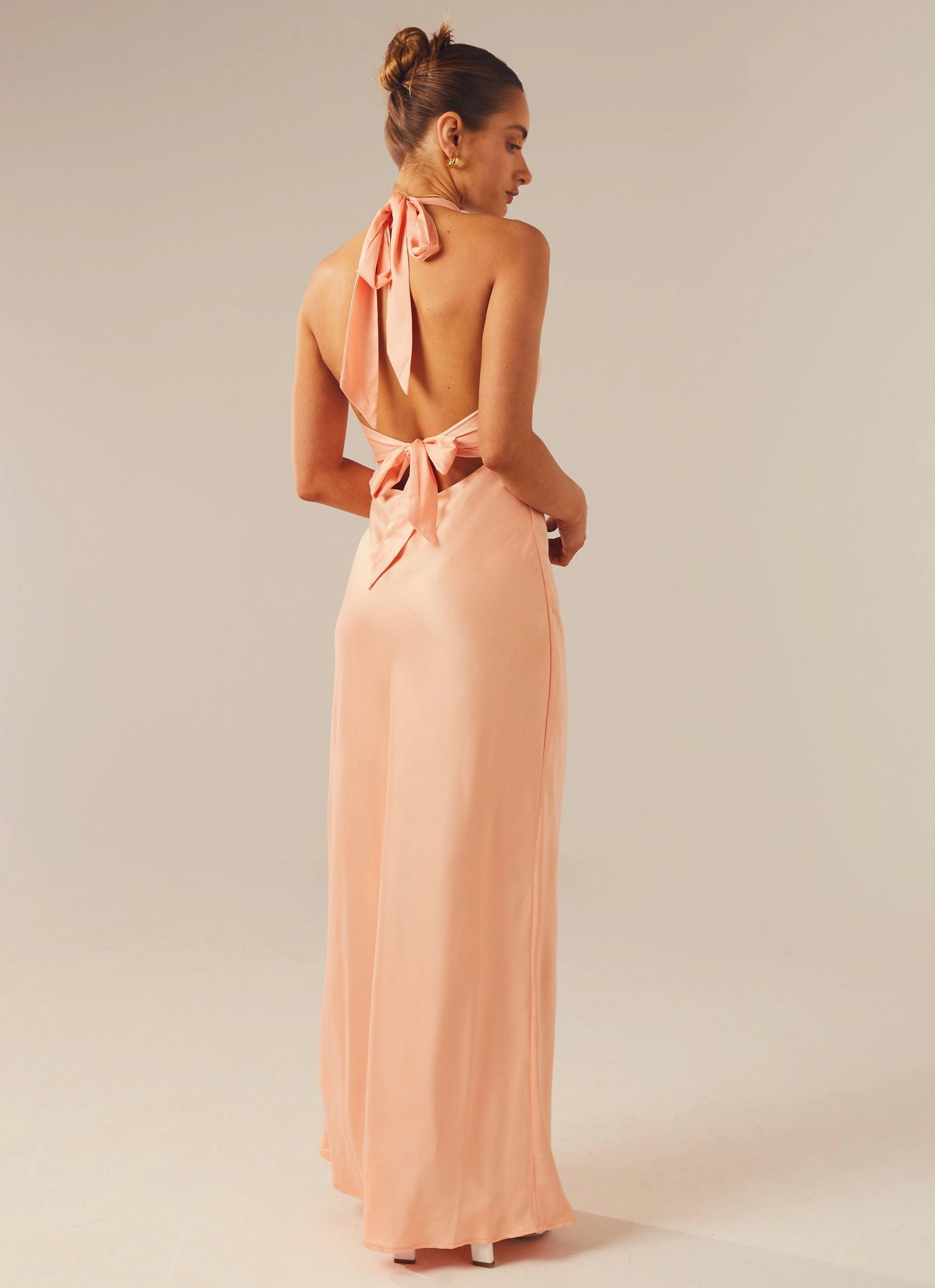 Breath Soft Fashionable Cut Heavy Hearted Satin Maxi Dress - Peach
