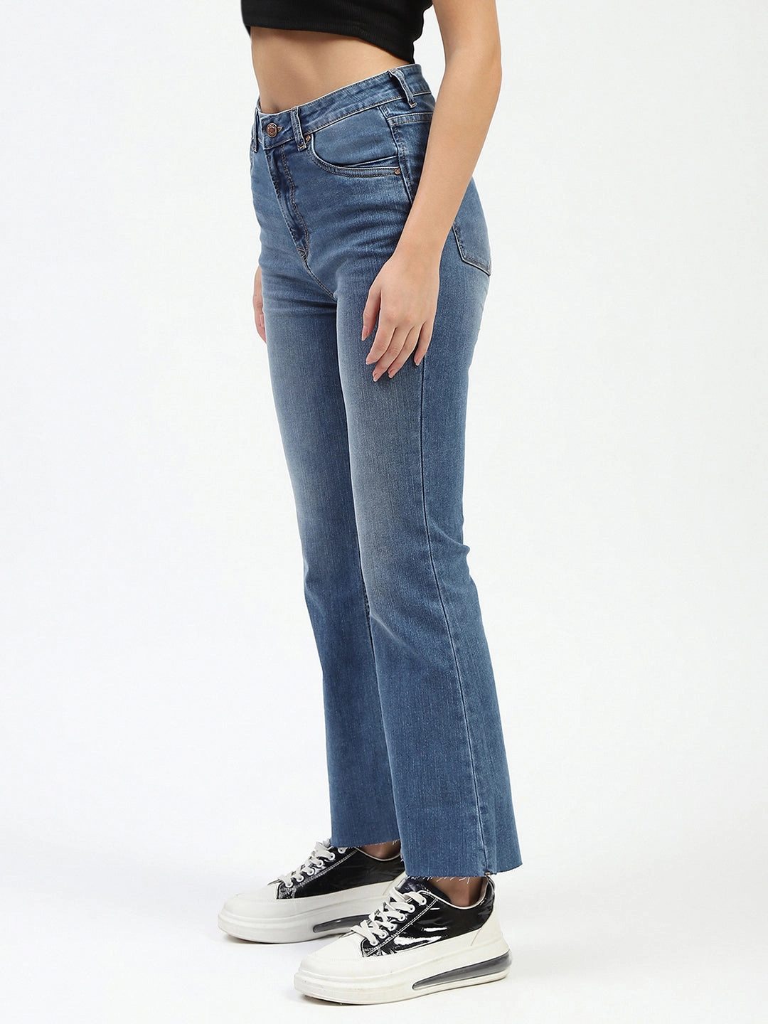 Pre Shrunk Material Cool Day Look Madame Blue Flared Jeans