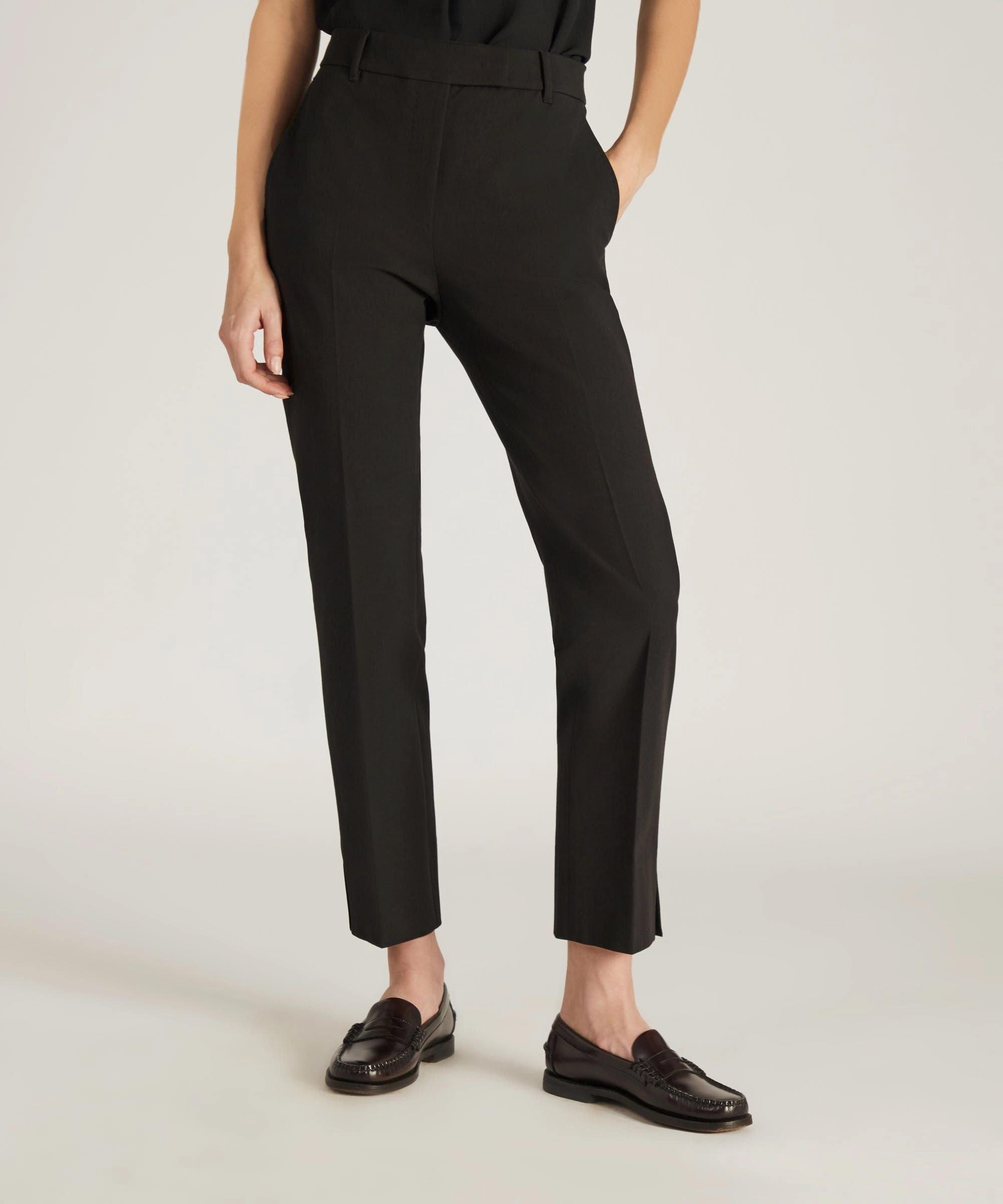 Slim fit trousers in two-way stretch cotton gabardine Flexible shape Essential Wearable