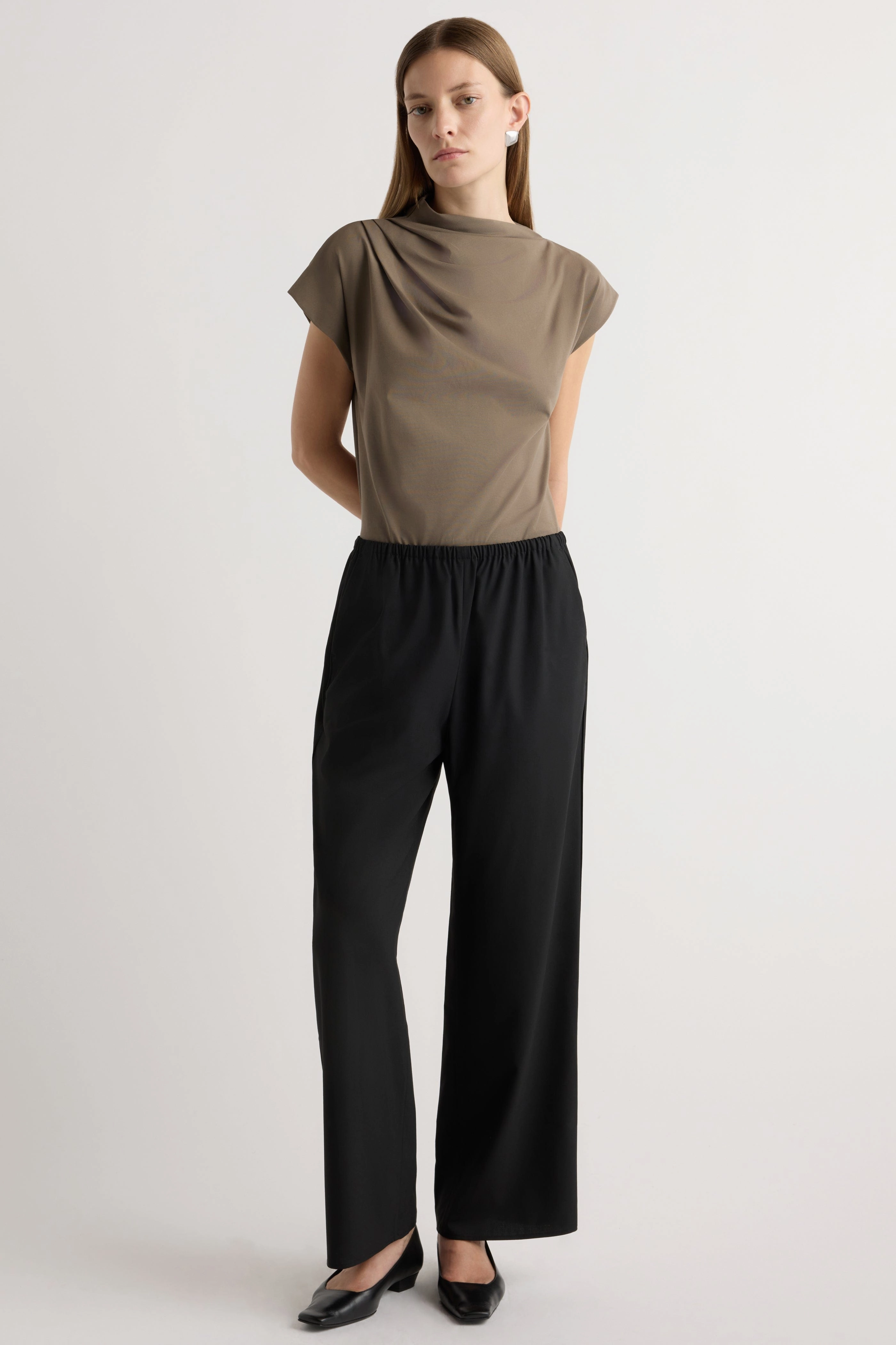 Eco Friendly Fabric Kenny Asymmetric-Neck Tee