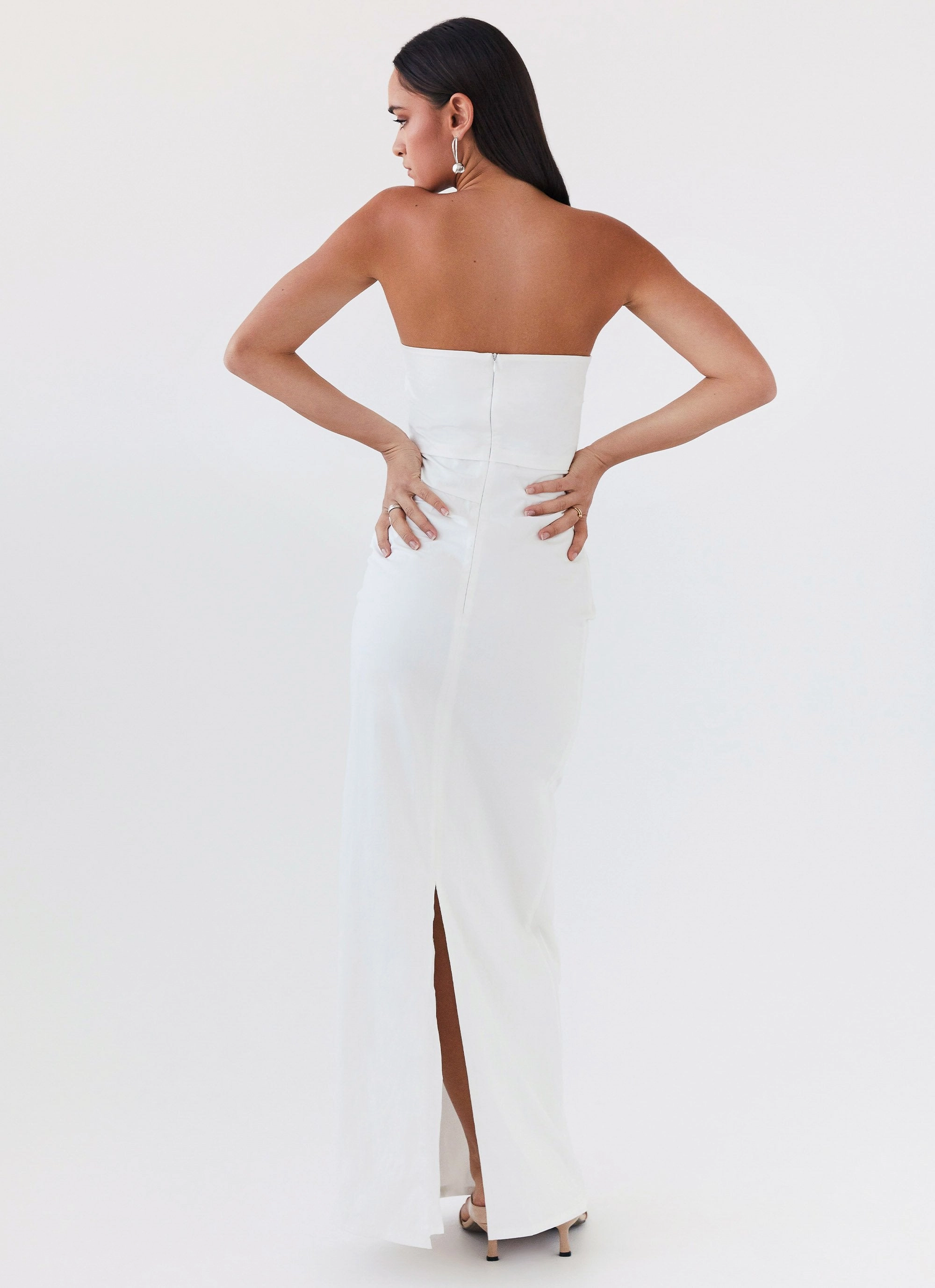 Smooth Vibes Danielle Strapless Maxi Dress - White