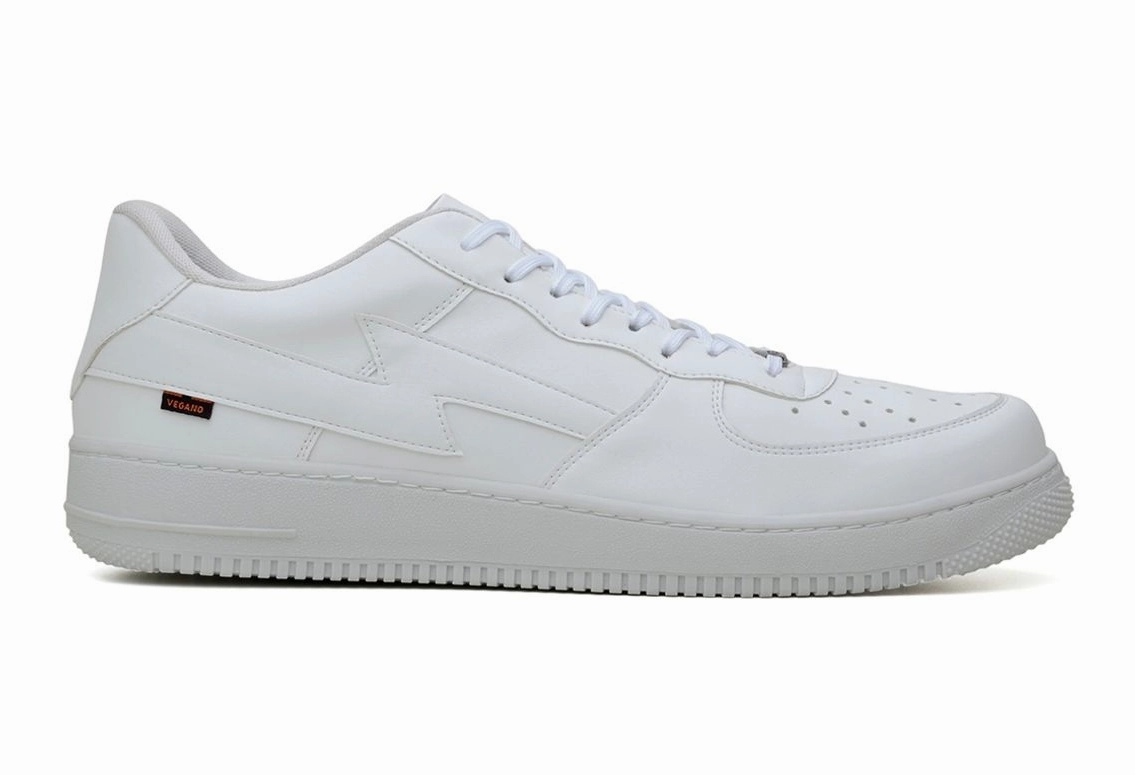 Synthetic Leather Blend Easy performance Paramount Low Top in White from King55