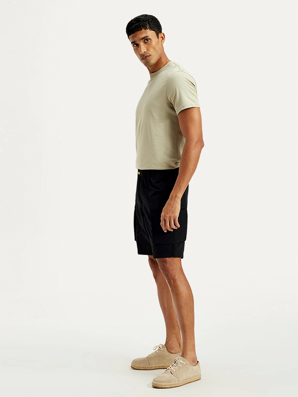 Flex Wear Low-waisted Men's Solid Regular Fit Shorts