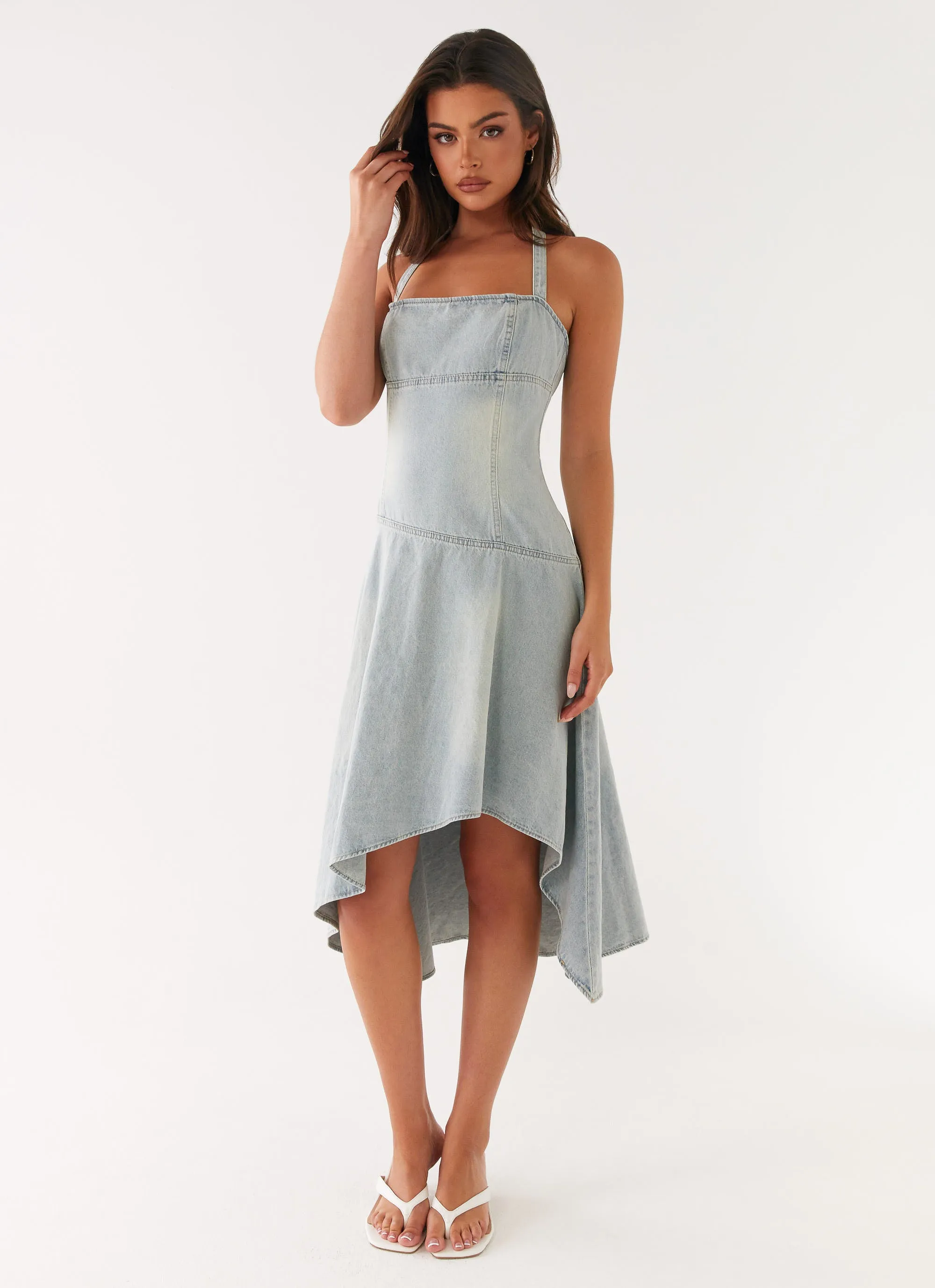 Tanisha Denim Midi Dress - Washed Blue Contrast-Lining Elegant Everyday