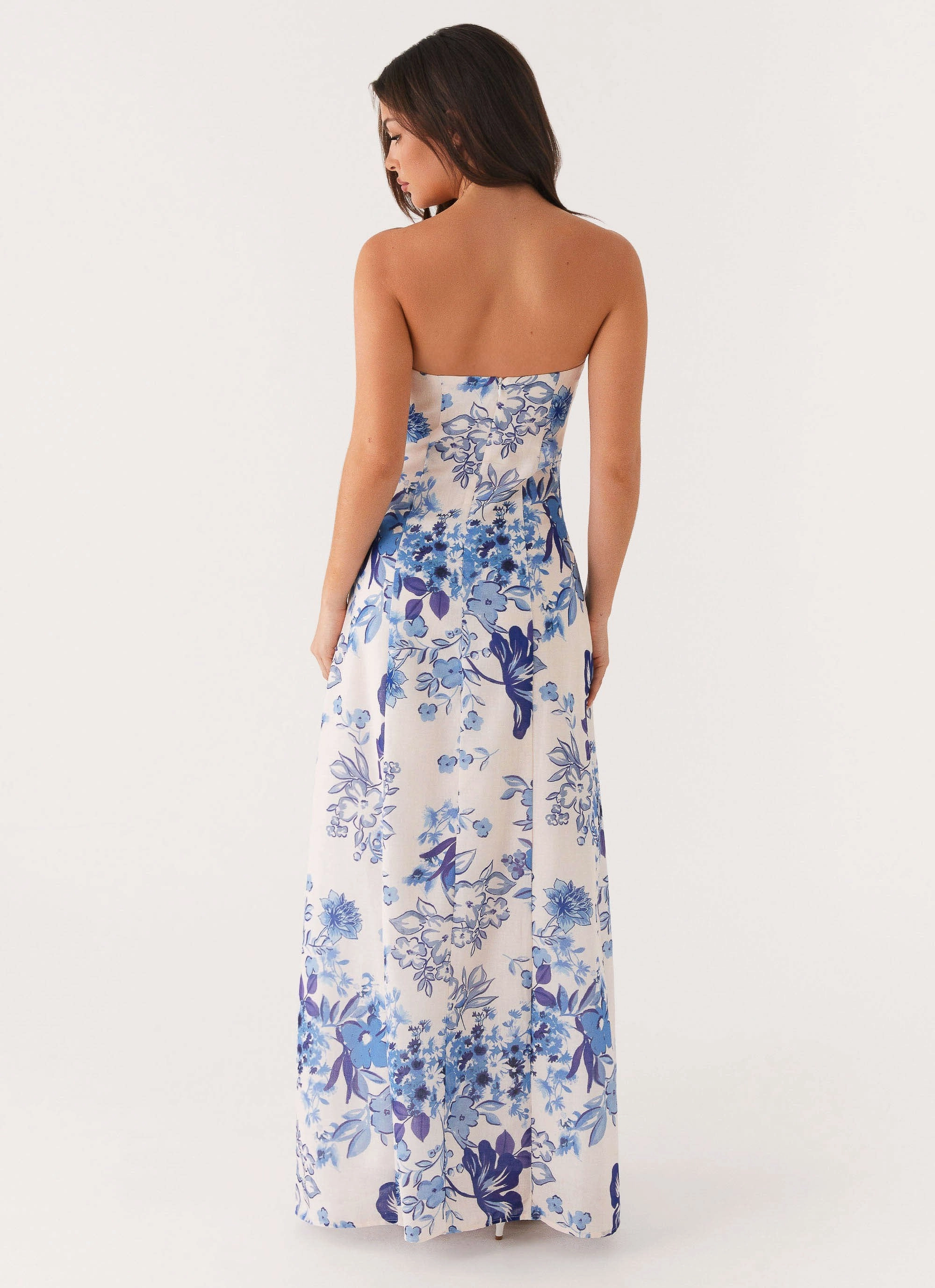 Shimmer-Finish Tayla Linen Maxi Dress - Serene Sky Floral