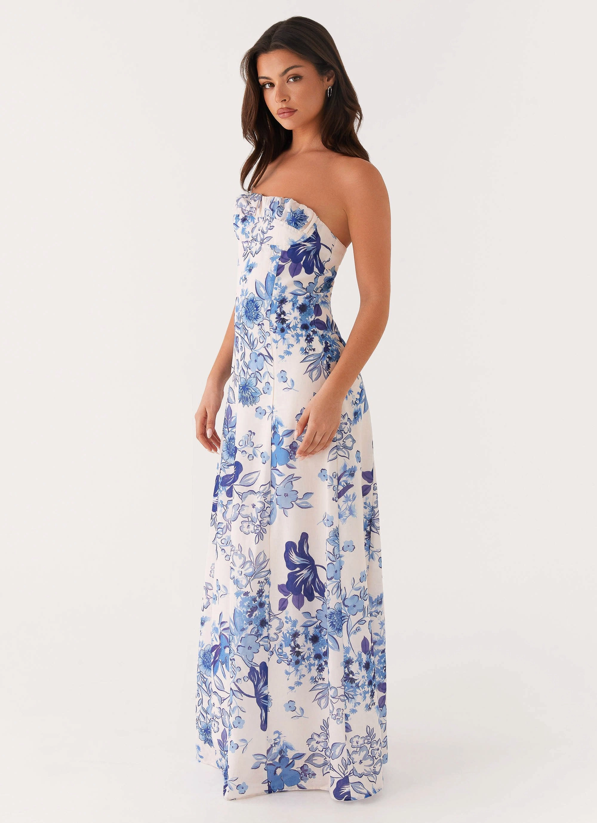 Soft Composition Solid-color Tayla Linen Maxi Dress - Serene Sky Floral