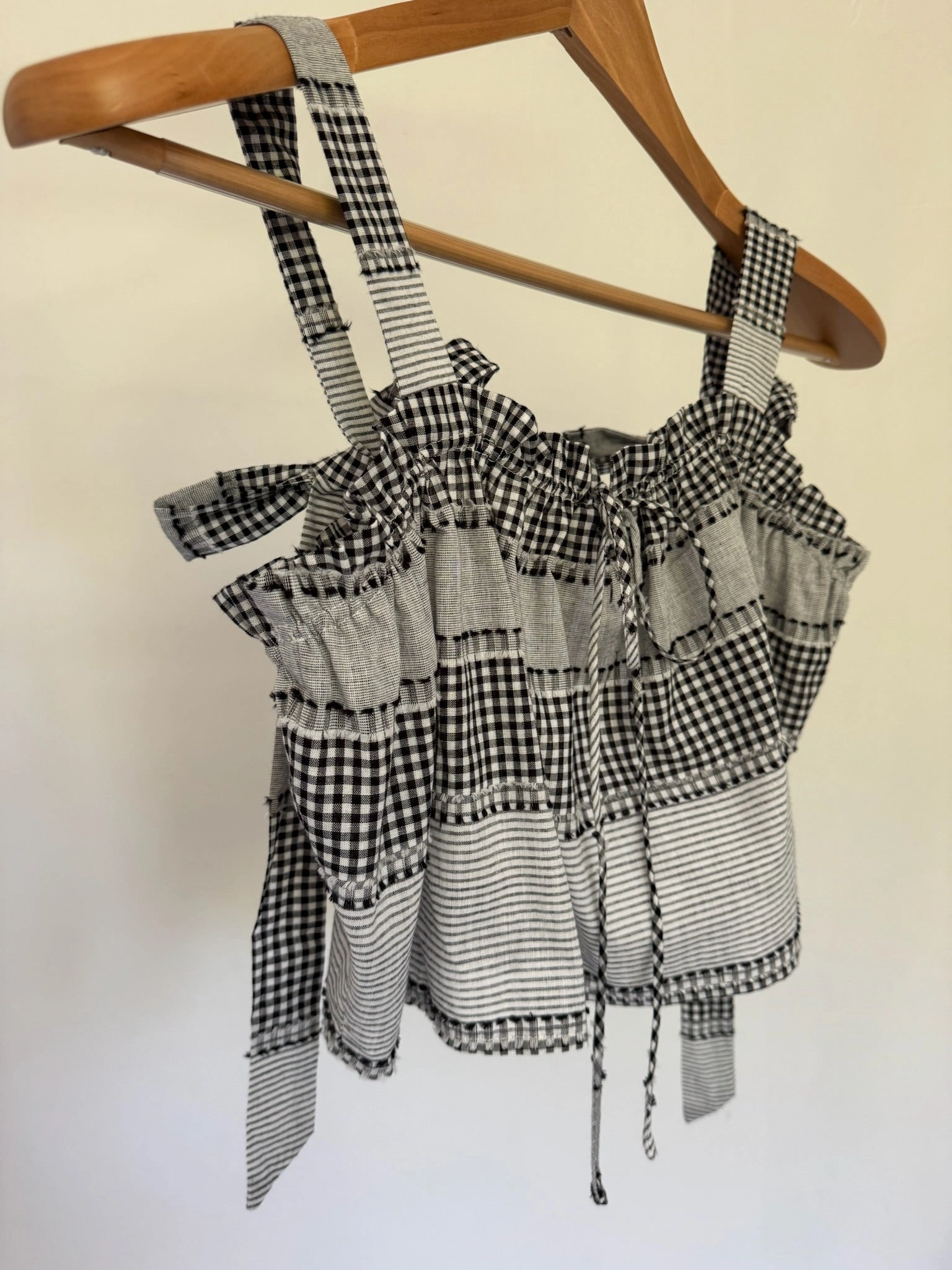 ideal for spring THE HAMPTONS Top