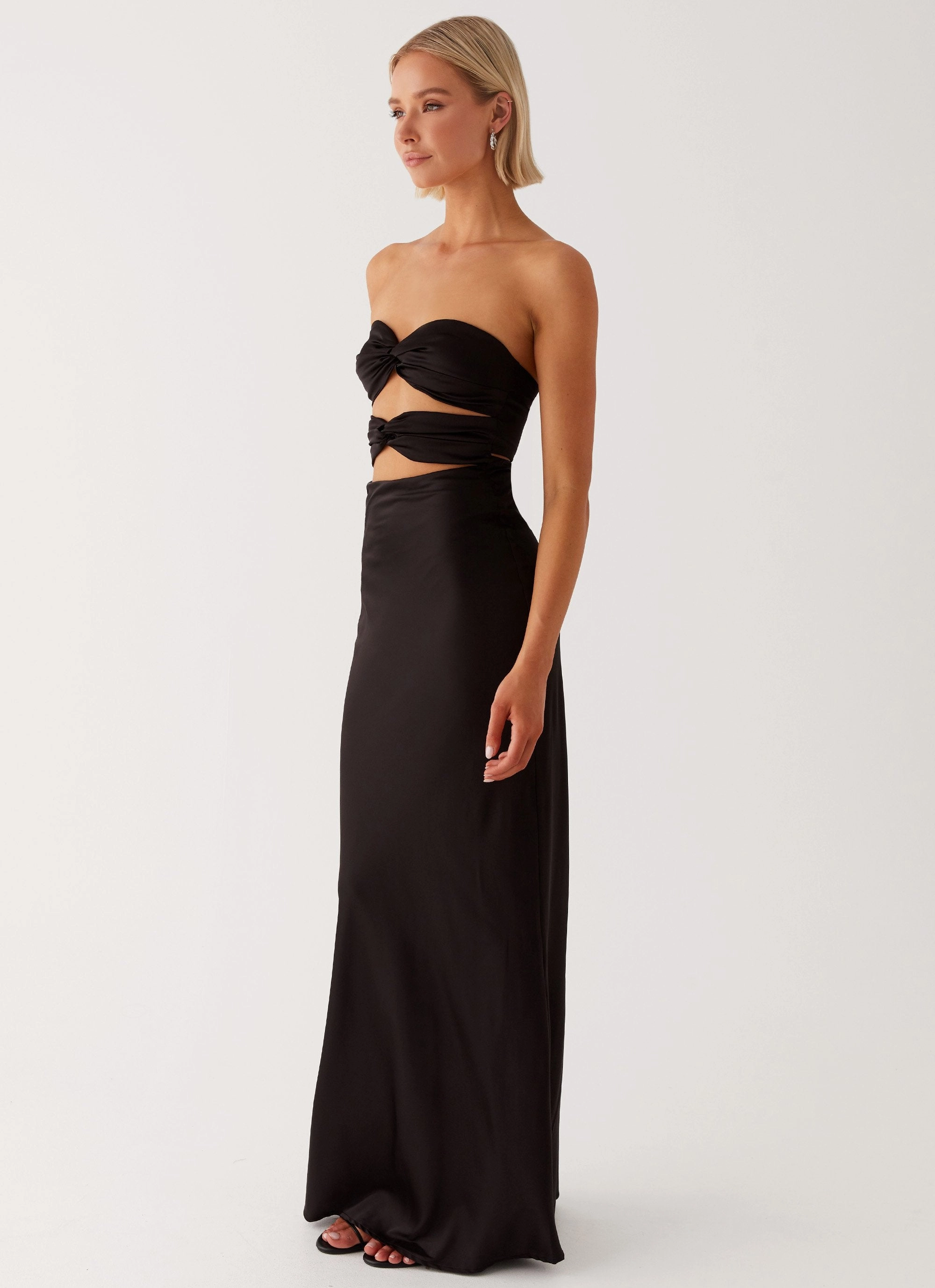 Tianna Strapless Maxi Dress - Black Chic Fit