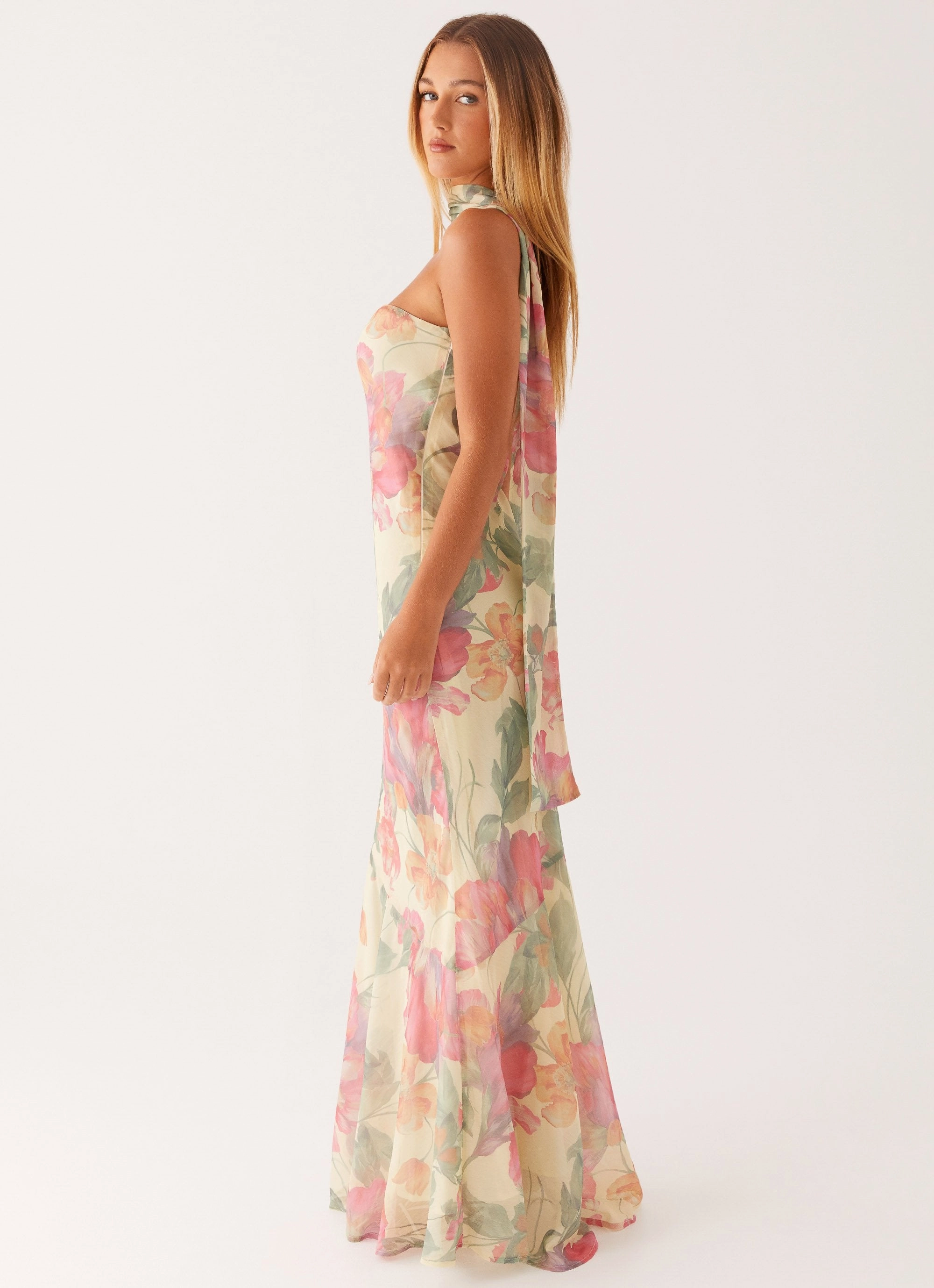 Light Attitude Under The Pagoda Maxi Dress - Yellow Peony