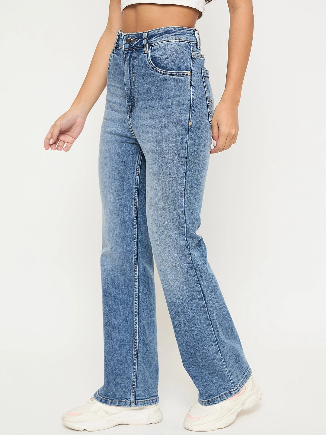 Go-to Comfort Madame Whiskered Stone Wash Light Blue Jeans