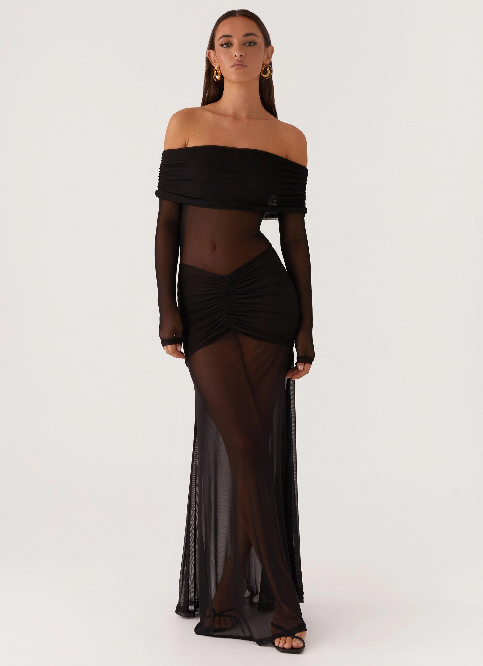 Effortless Pair Upgrade-Option Maren Off Shoulder Maxi Dress - Black