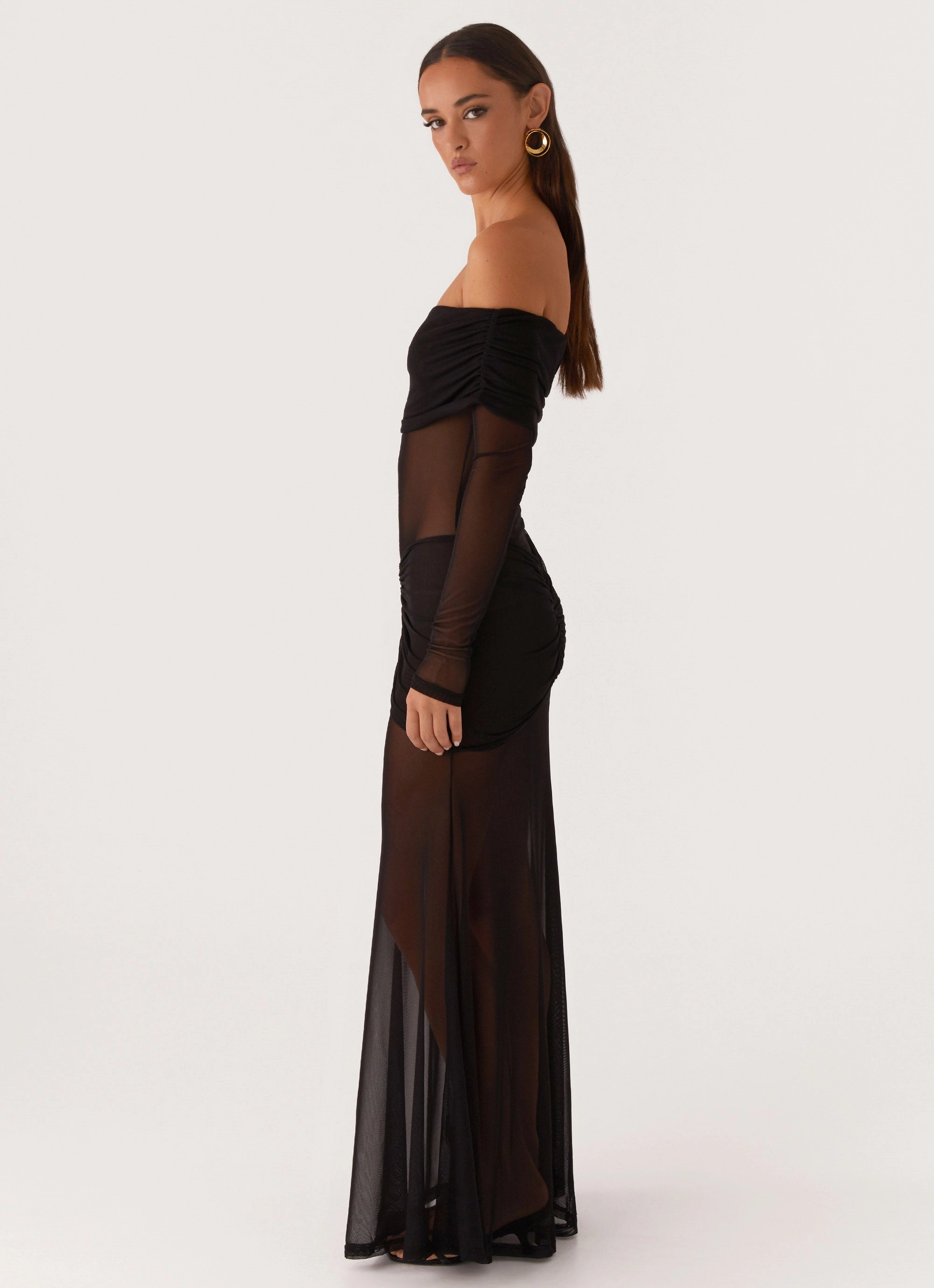 Maren Off Shoulder Maxi Dress - Black Modern Twist