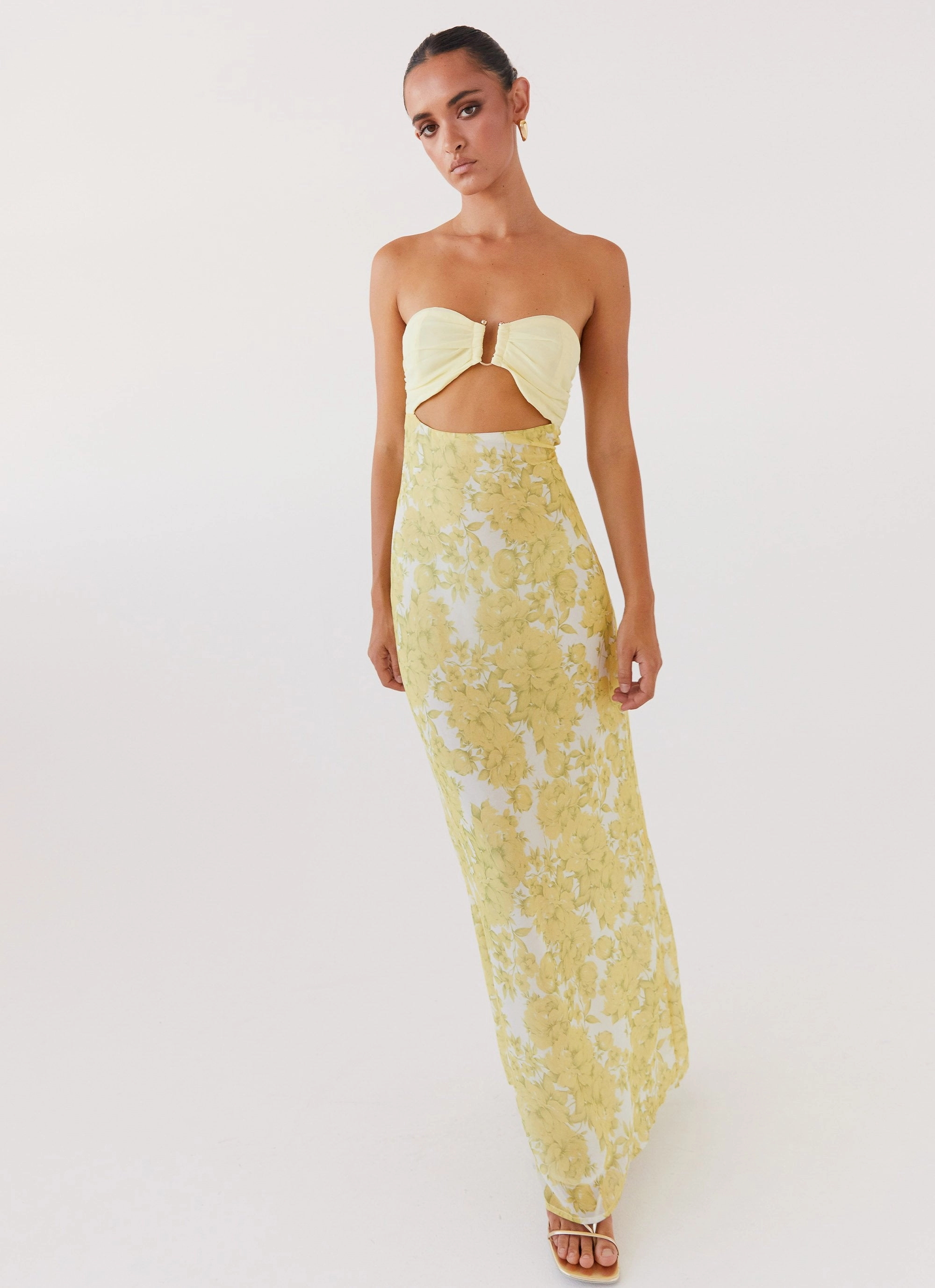 Minimal Curve LightweightMaterial Tropicana Maxi Dress - Daffodil