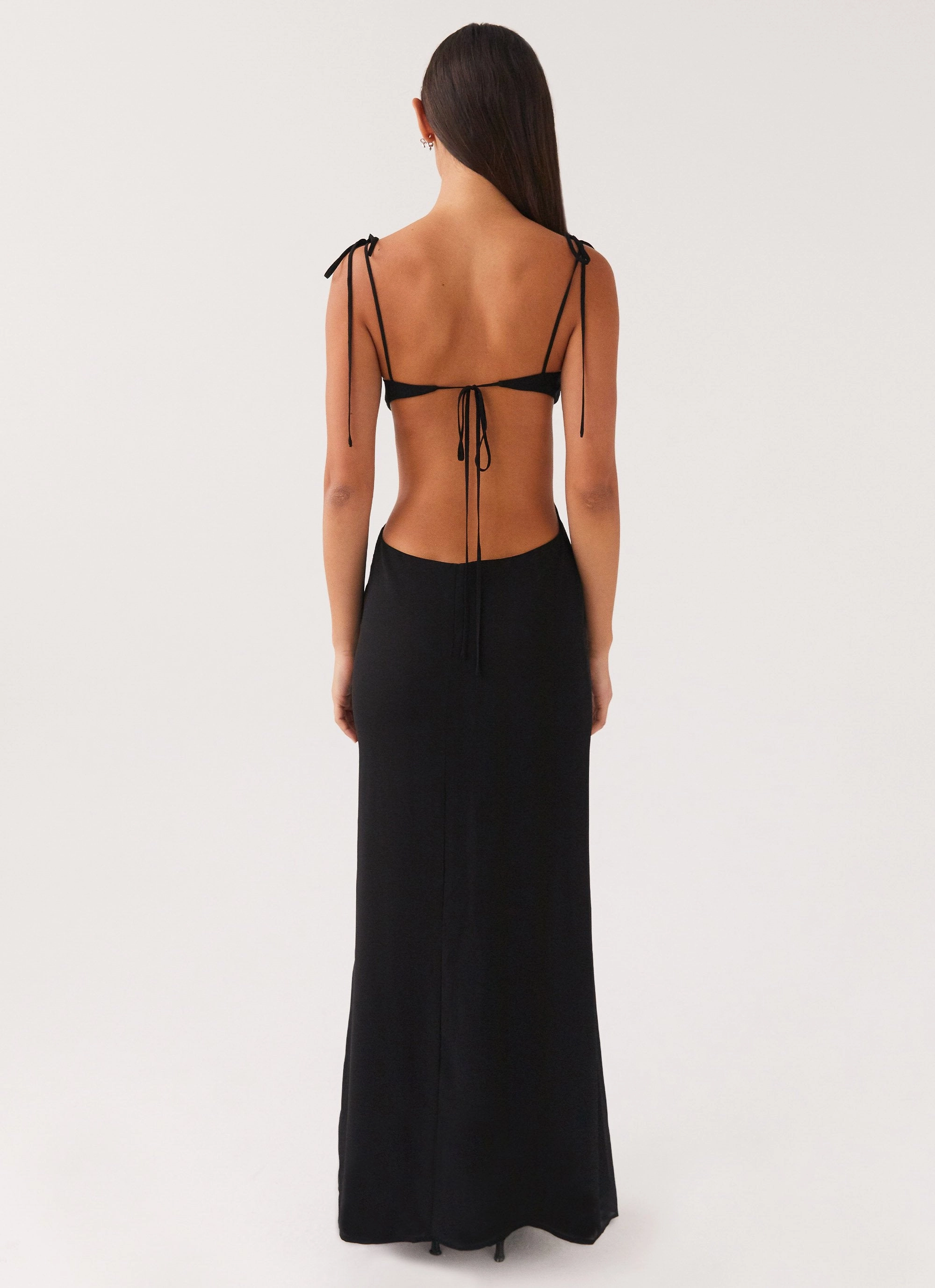 Polished look dress Pearl-Detail Tyra Ruched Maxi Dress - Black