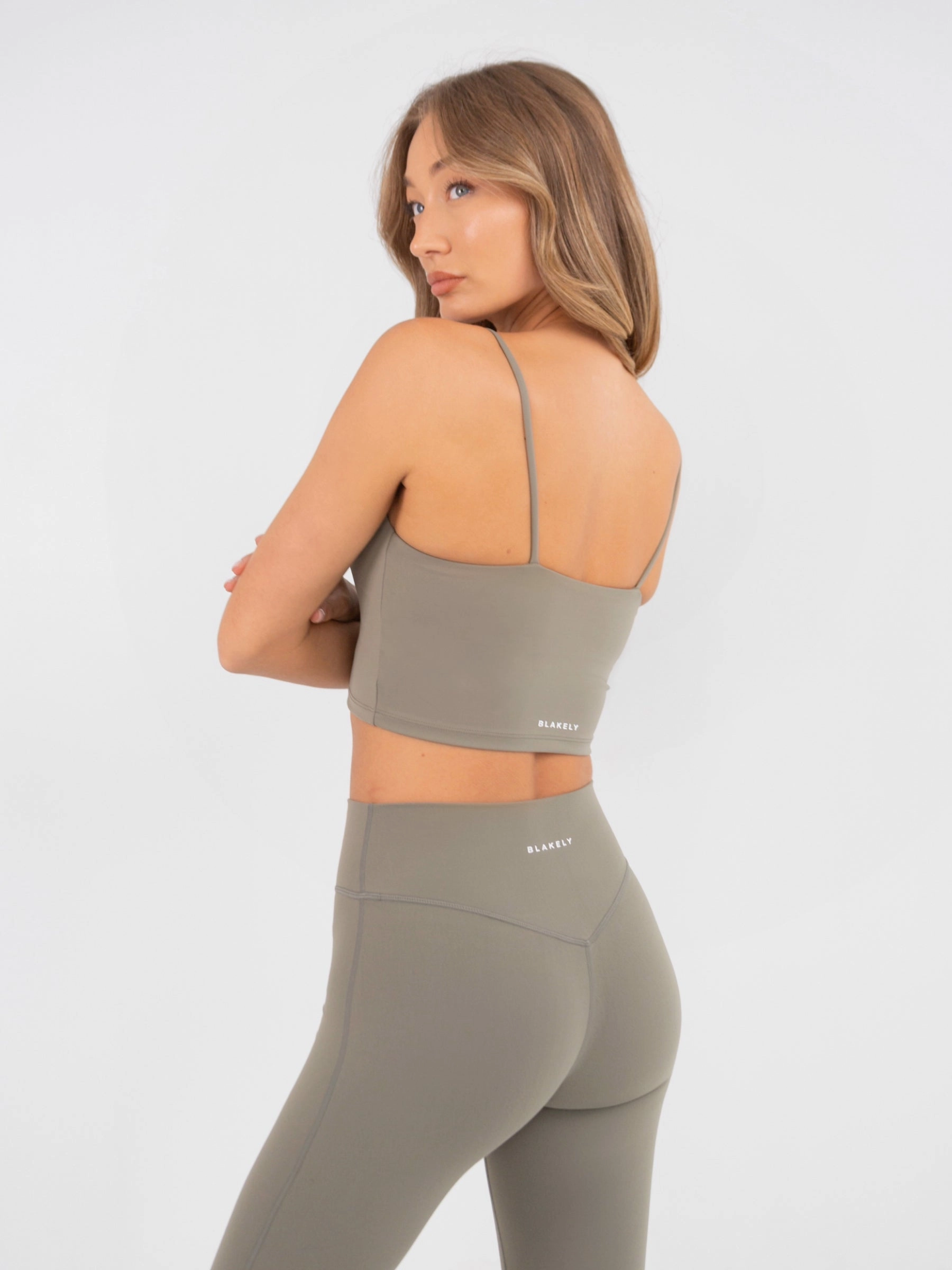 Compression fit seams synthetic materials Ultimate Sculpt Bra - Safari Green