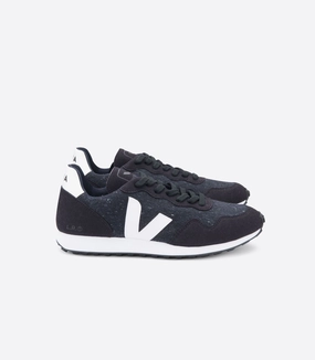 SDU Flannel in Black White from Veja cool tones Contoured Footbed