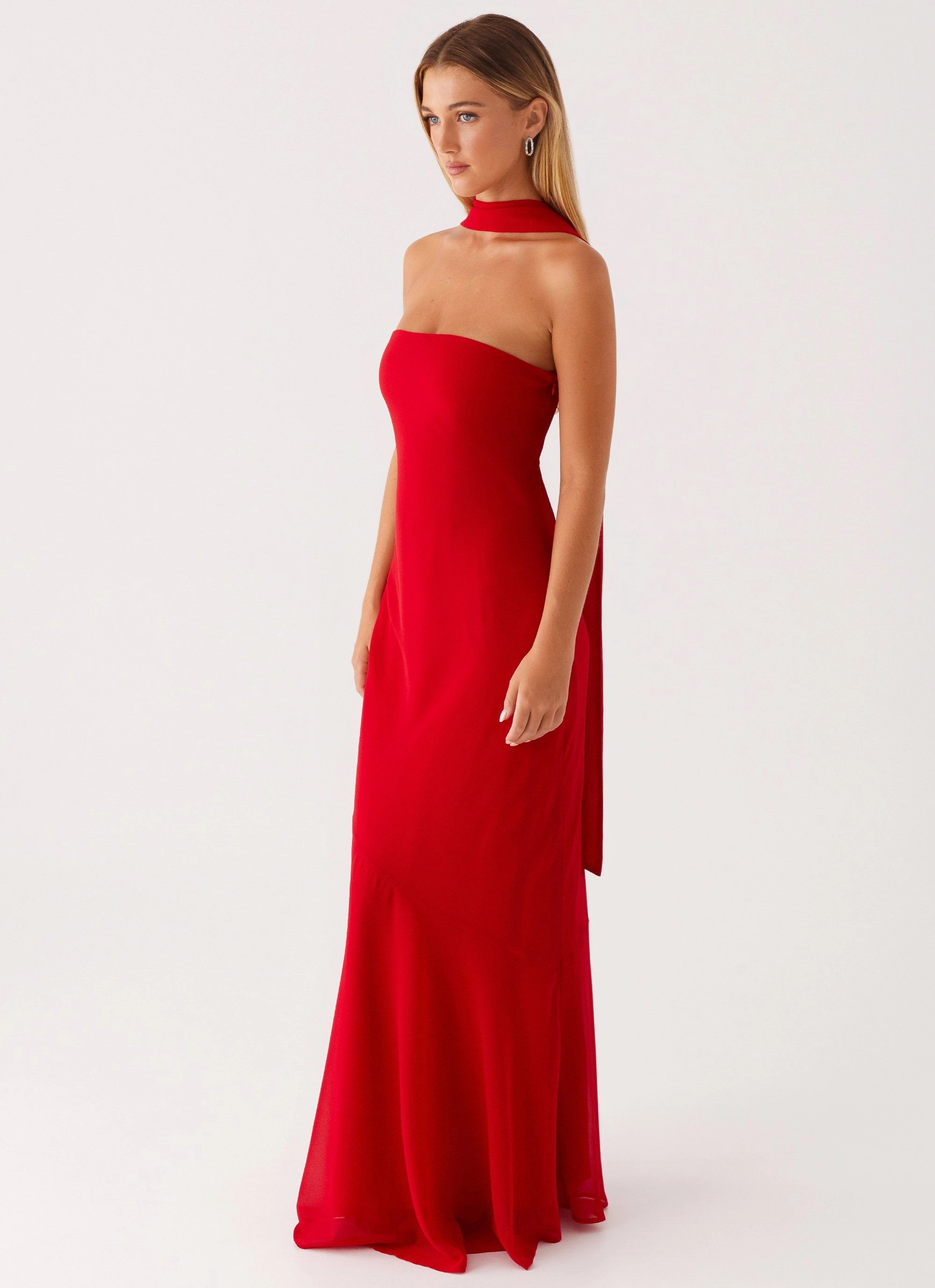 Calm Tone Under The Pagoda Maxi Dress - Red
