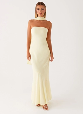 Cozy Silhouette Under The Pagoda Maxi Dress - Yellow
