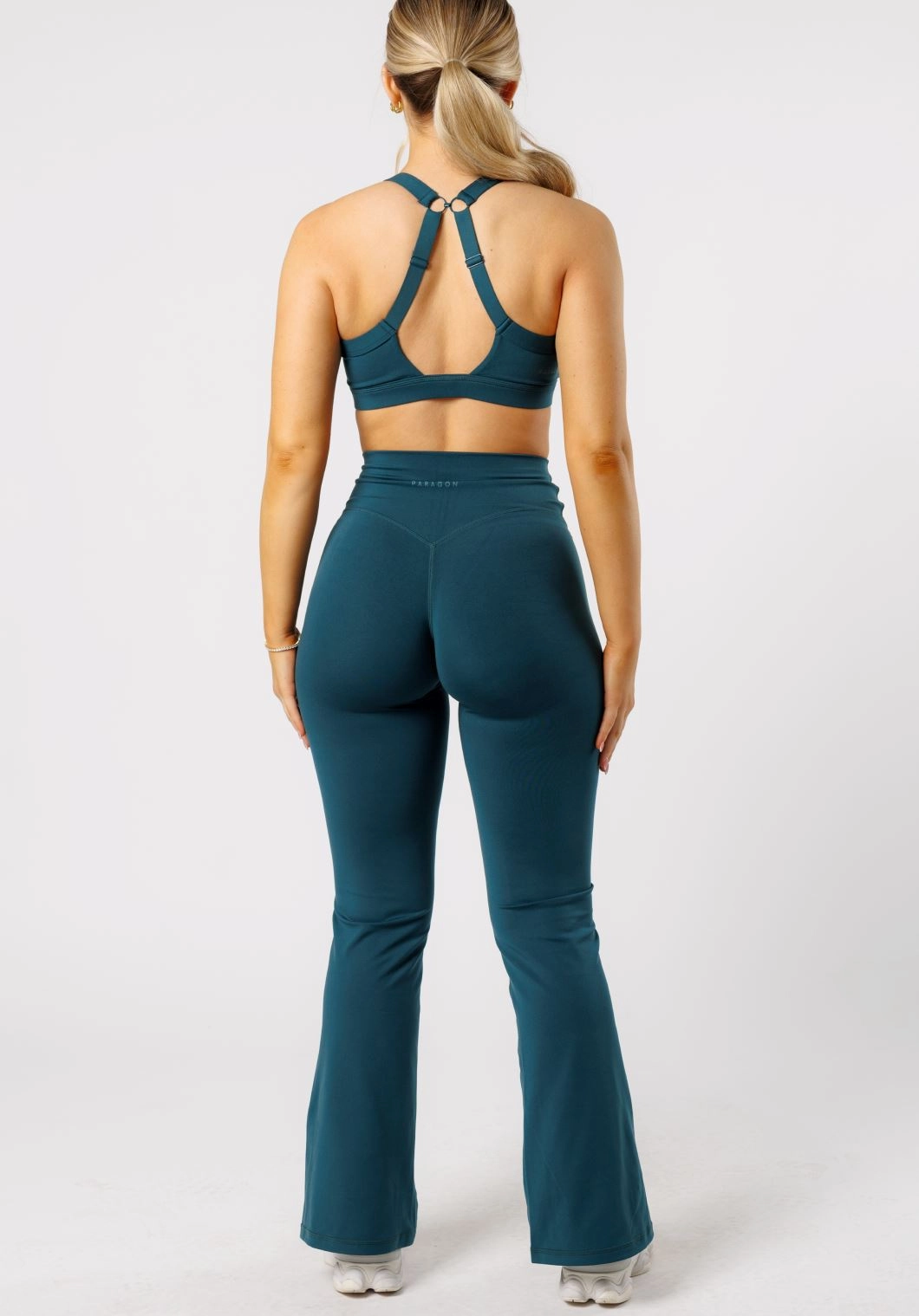 Reluna? Front Slit Sculptseam? Flare Leggings 31" Serpentine Refined fit Ultra Light Casual Day