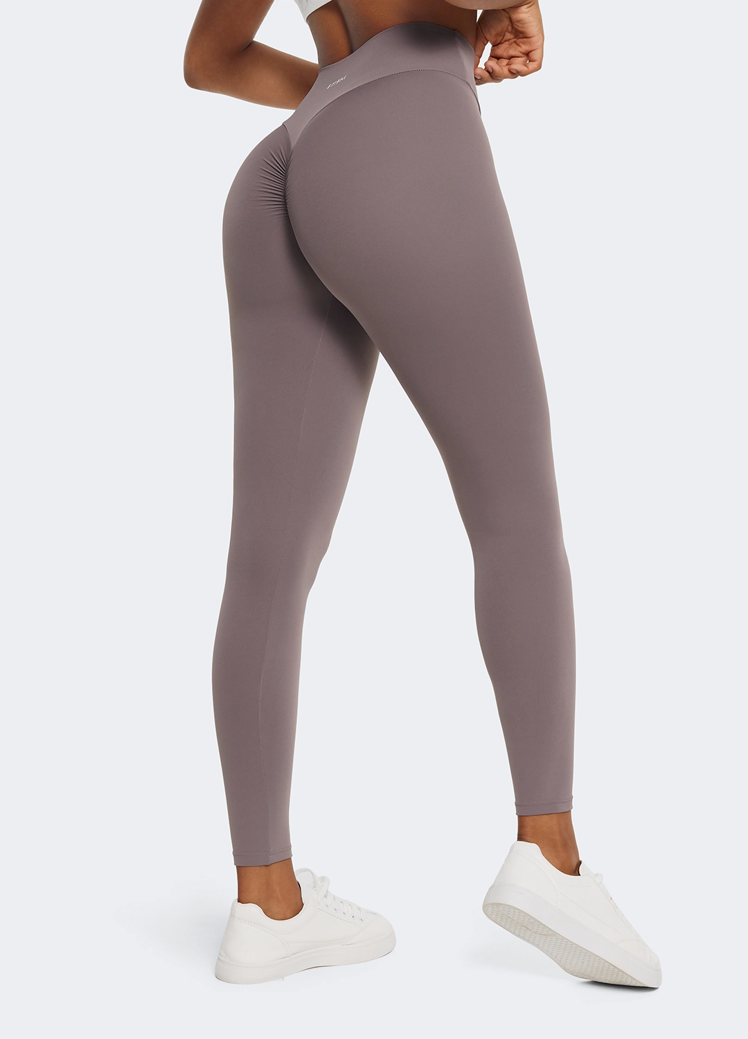 Sleek Fit Sleek Shape V-Seam Leggings with Push Up