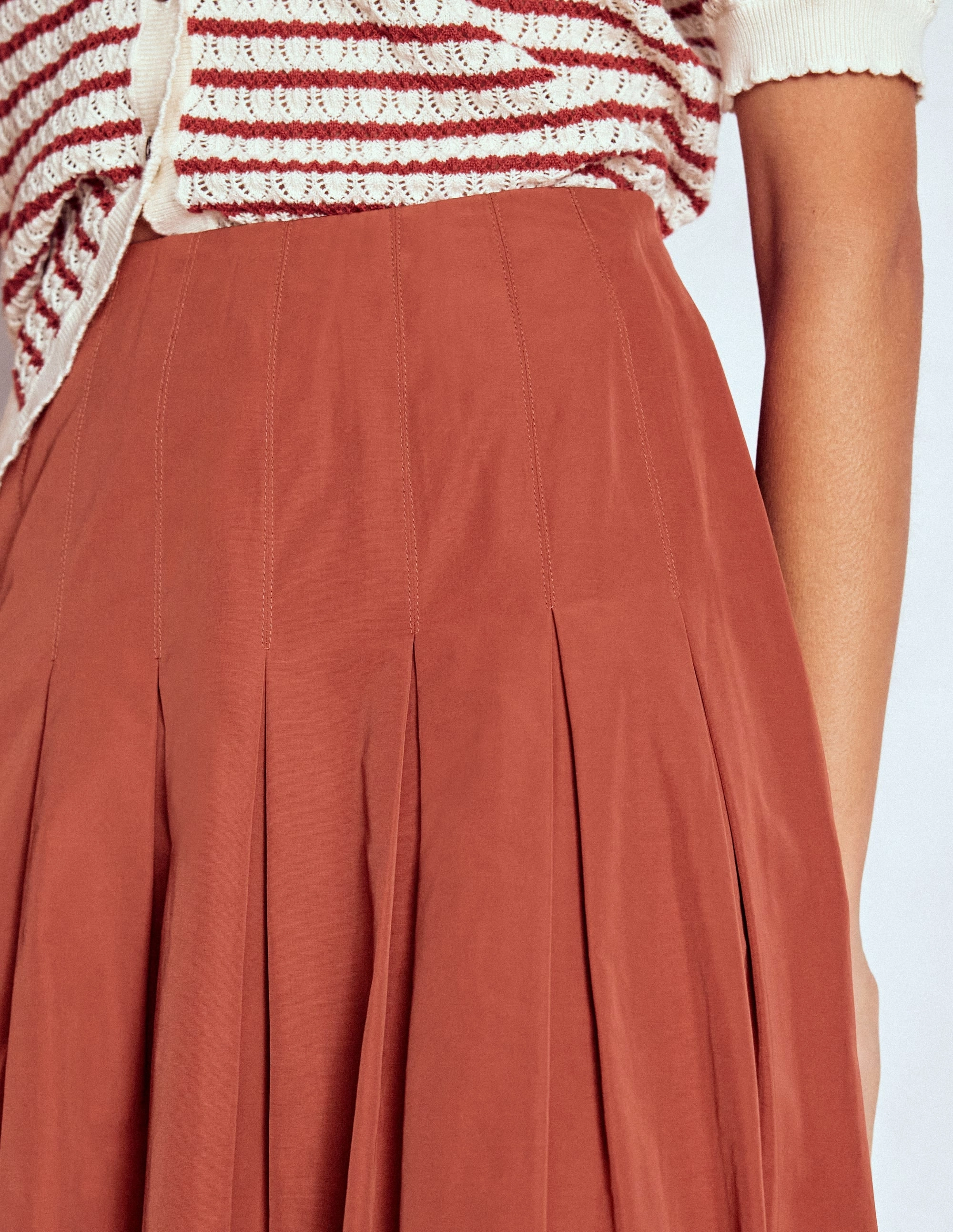 Fresh Energy Valentina Taffeta Midi Skirt-Roasted Chestnut Brown