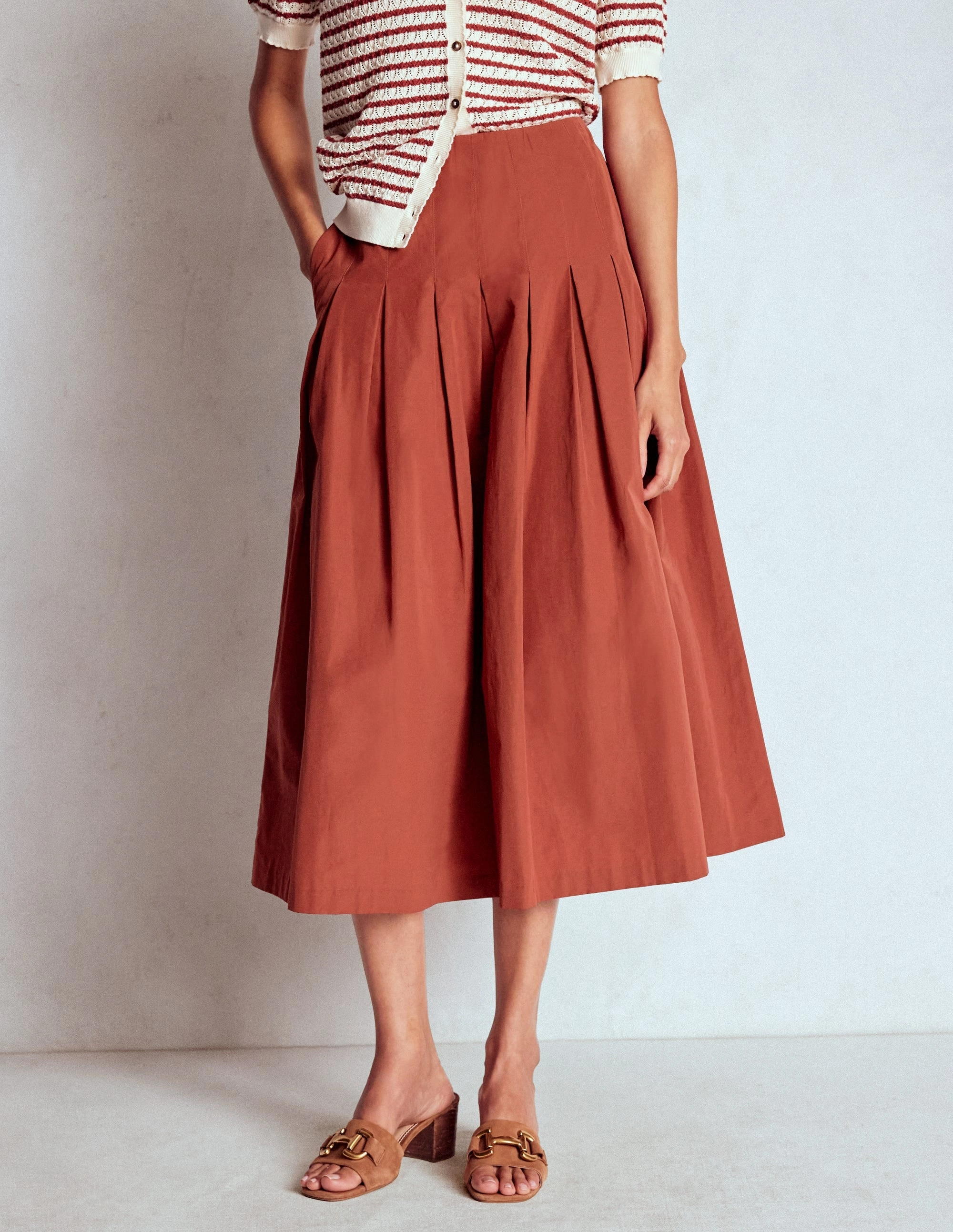 Valentina Taffeta Midi Skirt-Roasted Chestnut Brown Urban Fit
