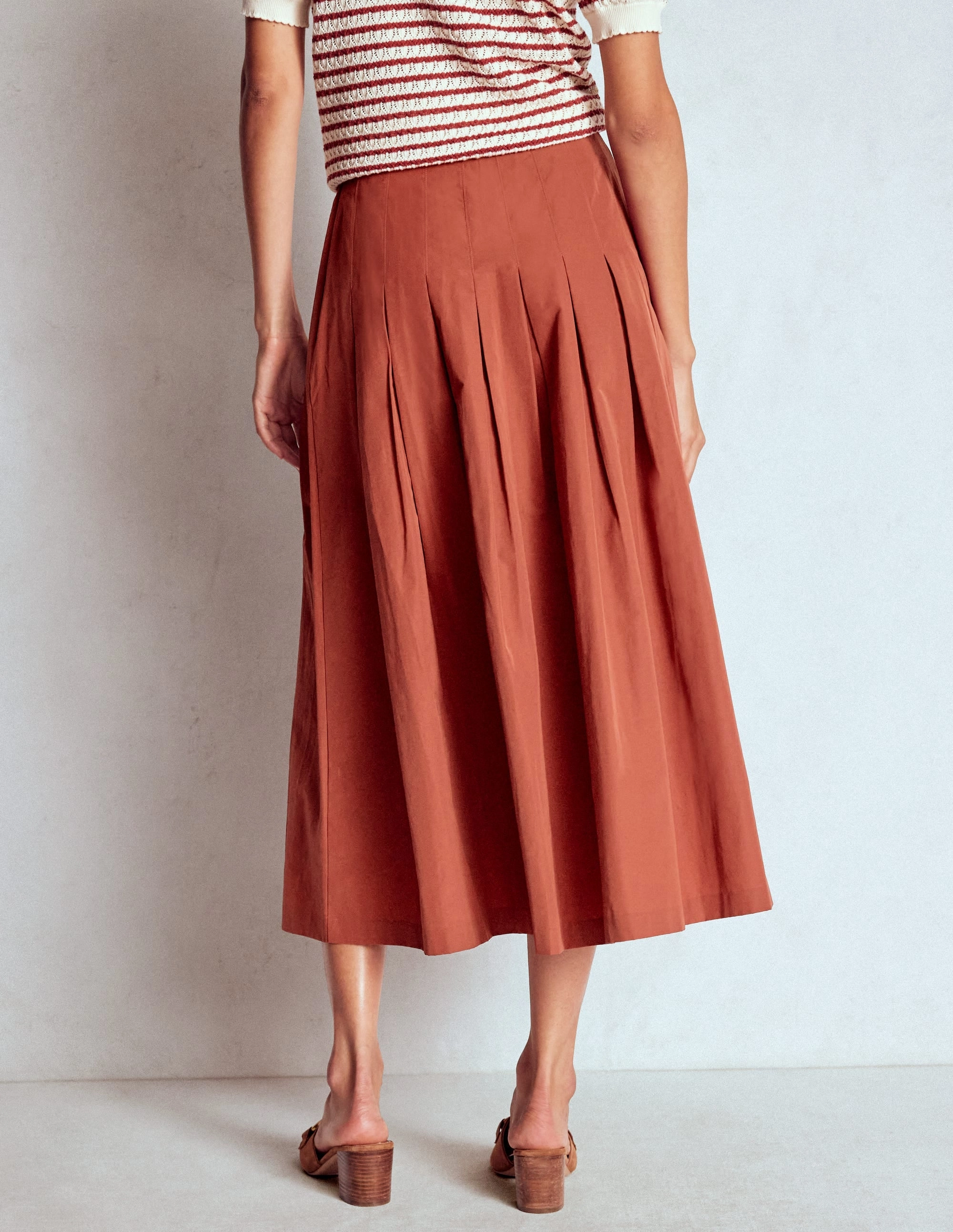 Textured Surface Tear Resistant Material Valentina Taffeta Midi Skirt-Roasted Chestnut Brown