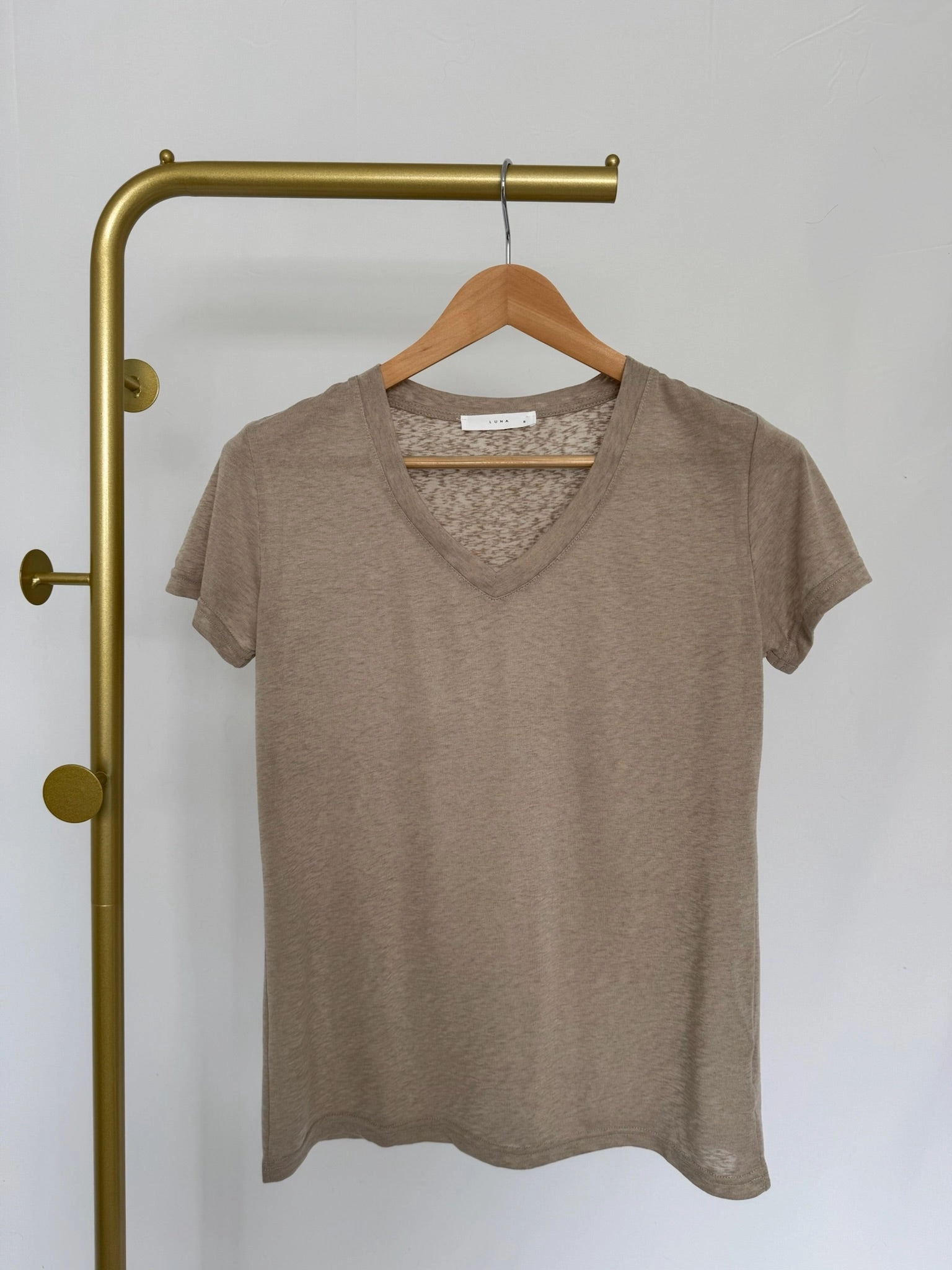 Perfect Layering Summer Style VEE Tee