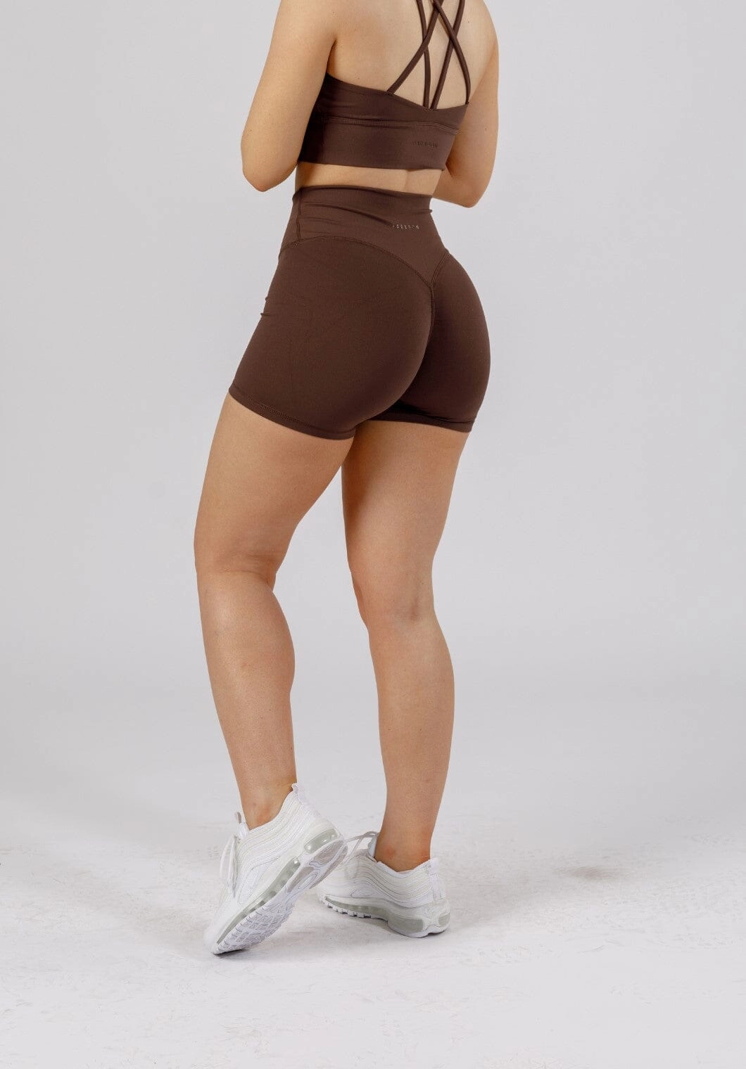 Temperature Regulating Material Abrasion Proof Fabric RecStretch Original Sculptseam? Plus Short 5" Walnut