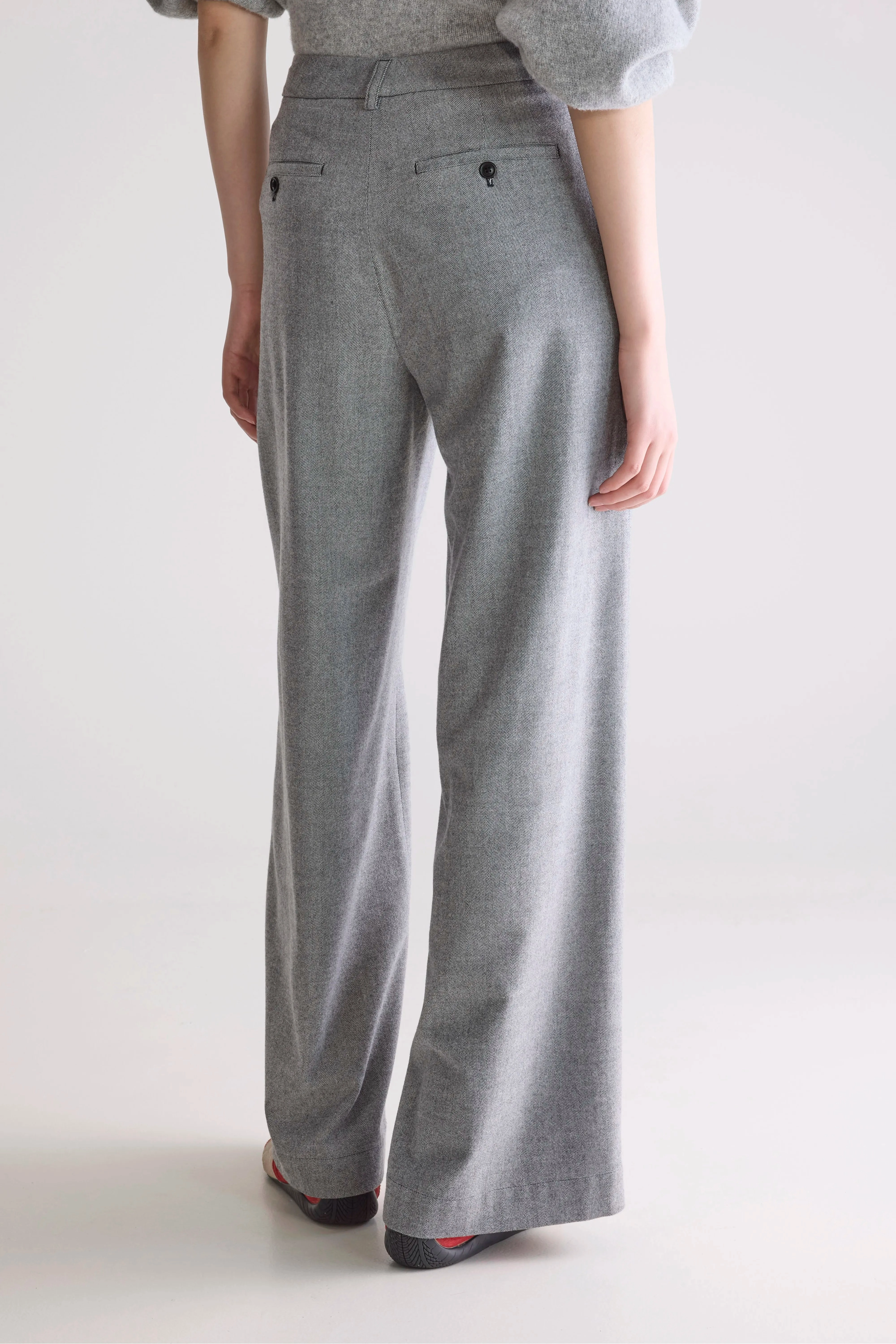 Volkert wide tailored trousers (252 / W / MID GREY) Move Freely Relaxed Comfort Fit