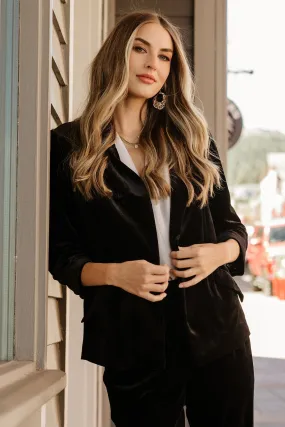 Brinton Velvet Blazer | Black Heat Retention