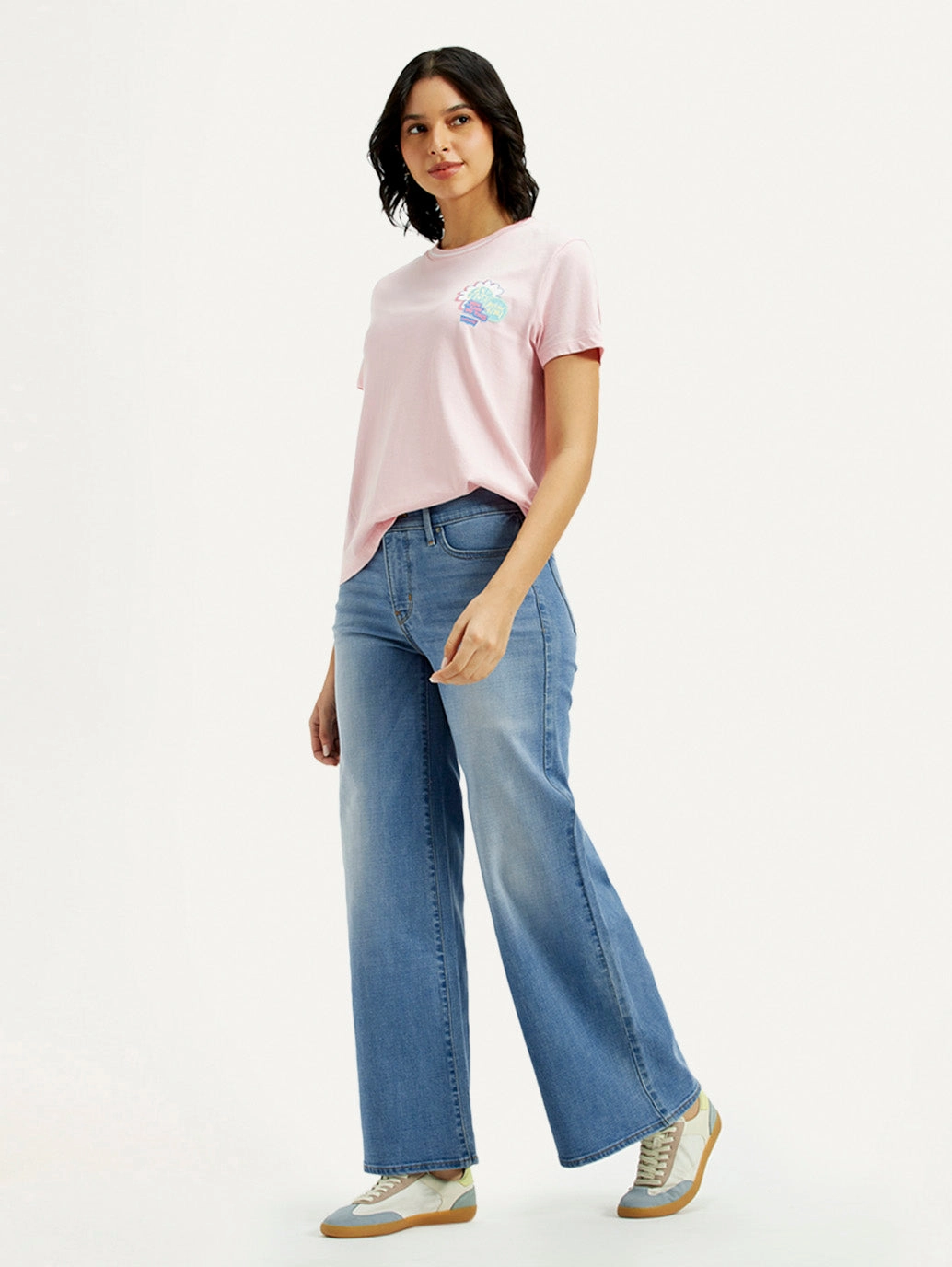 Classic Wear Textured Stretch Classic Gym Ready Women's 318 Med Indigo Flared Fit Mid Rise Jeans