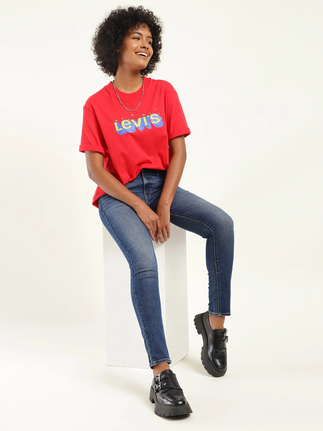 Women's 711 Blue Skinny Fit Mid Rise Jeans Modern Casual