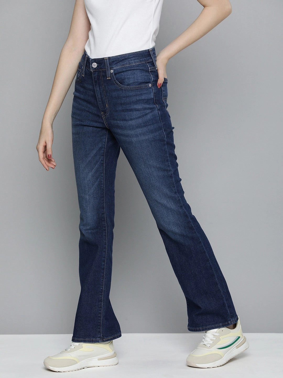 Women's 725 Blue Flared Fit High Rise Jeans Active Friendly