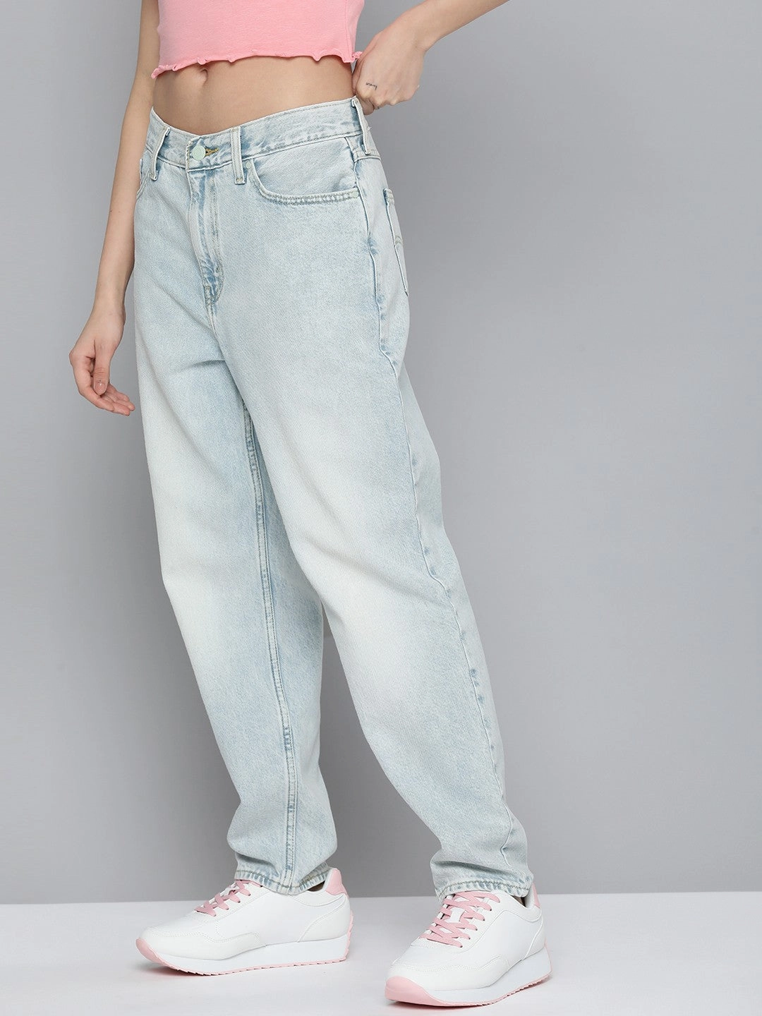 Women's 80s Mom Blue Loose Fit High Rise Jeans Modern Comfort Work Meeting Beach Day