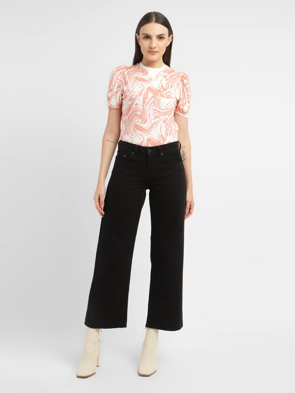 Women's Black Loose Fit Low Rise Jeans Earthy Music Event