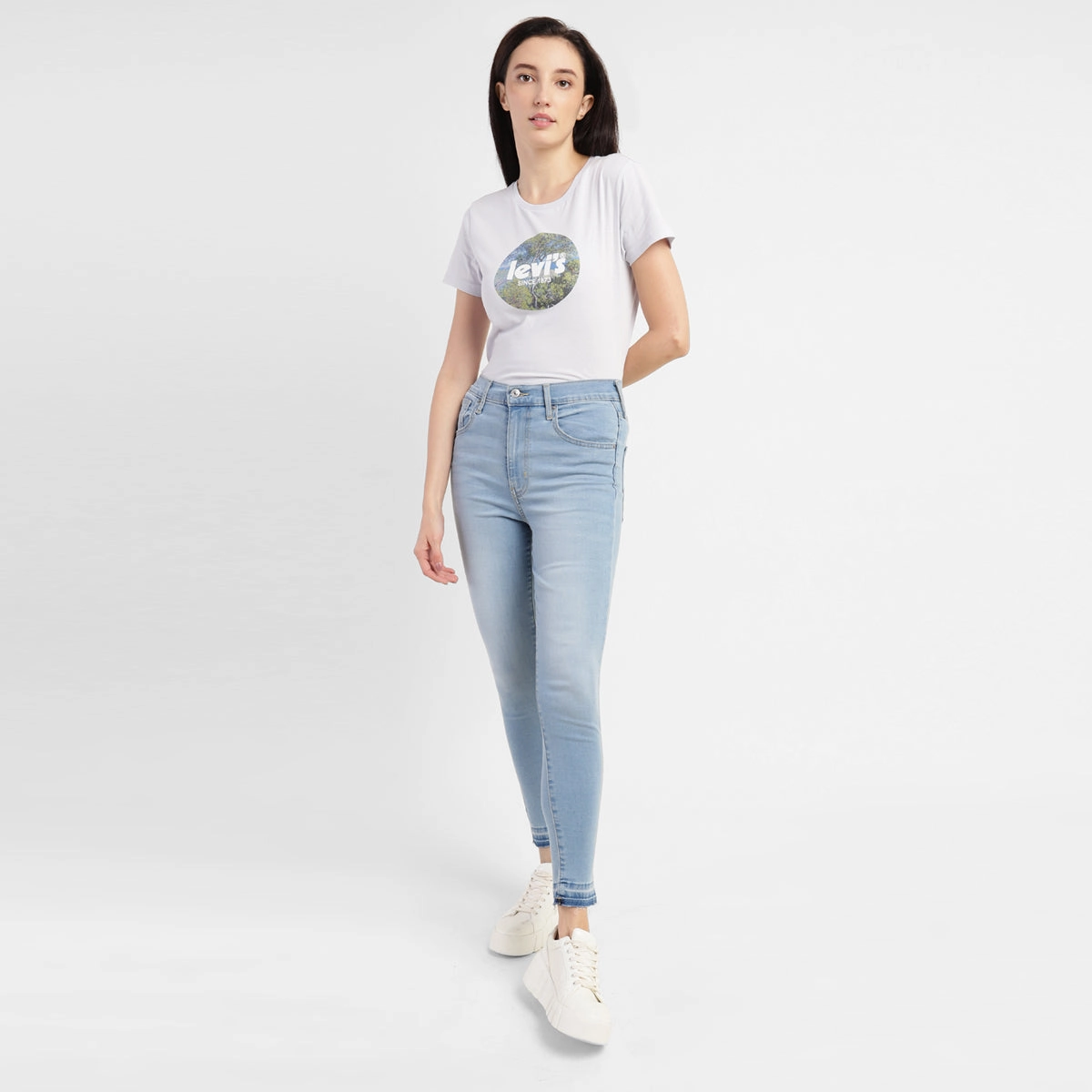 Women's Blue Mile High Wide Leg Fit High Rise Jeans Fashion Lover Outdoor Enthusiast