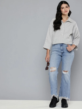 Women's Blue Ribcage Cropped Bootcut Fit High Rise Jeans Outfit Ideas