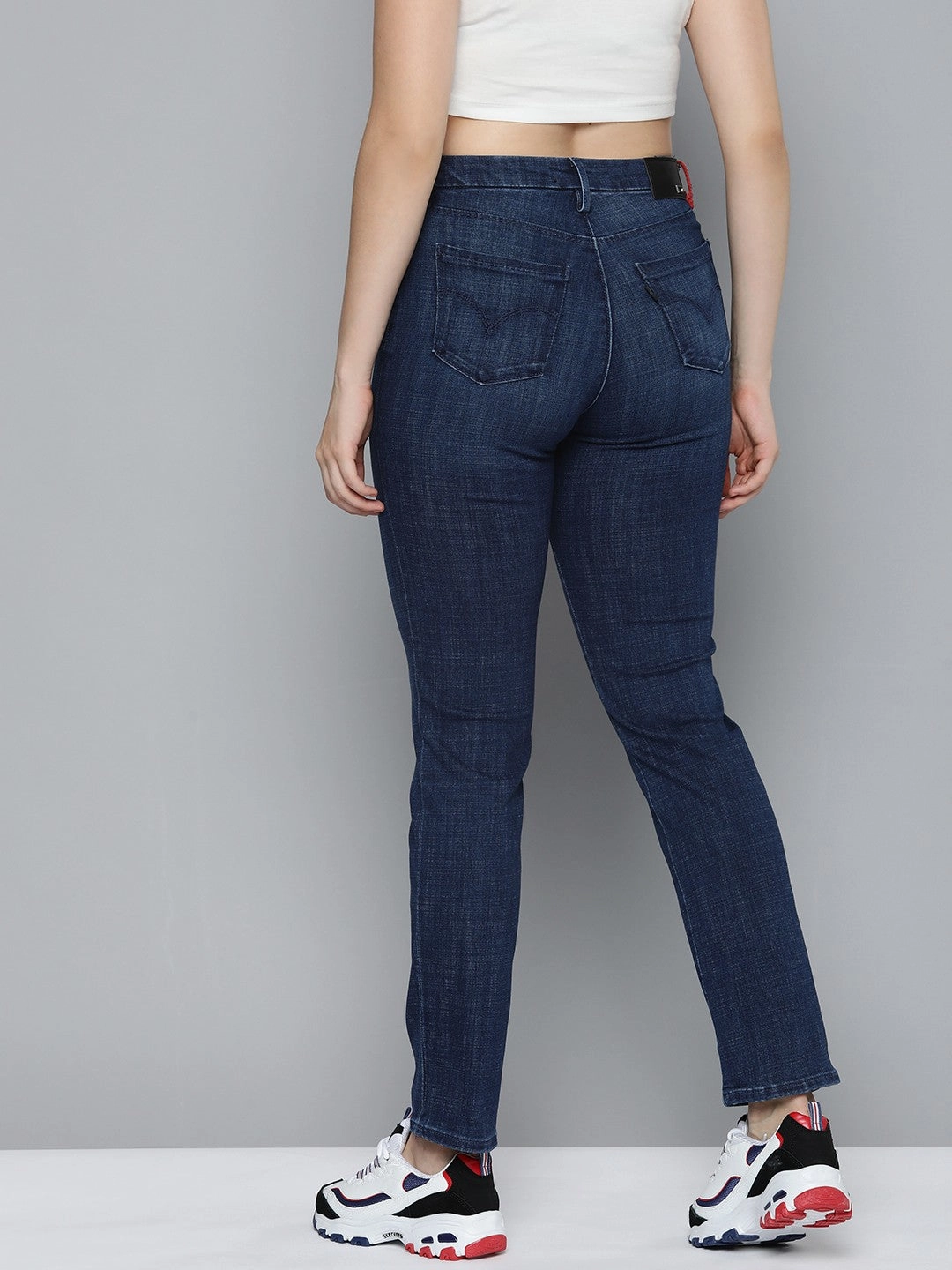 Street Fashion Casual Winter Warmth Shopping Day High Quality Weekend Style Women's Redloop 724 Blue Straight Fit High Rise Jeans