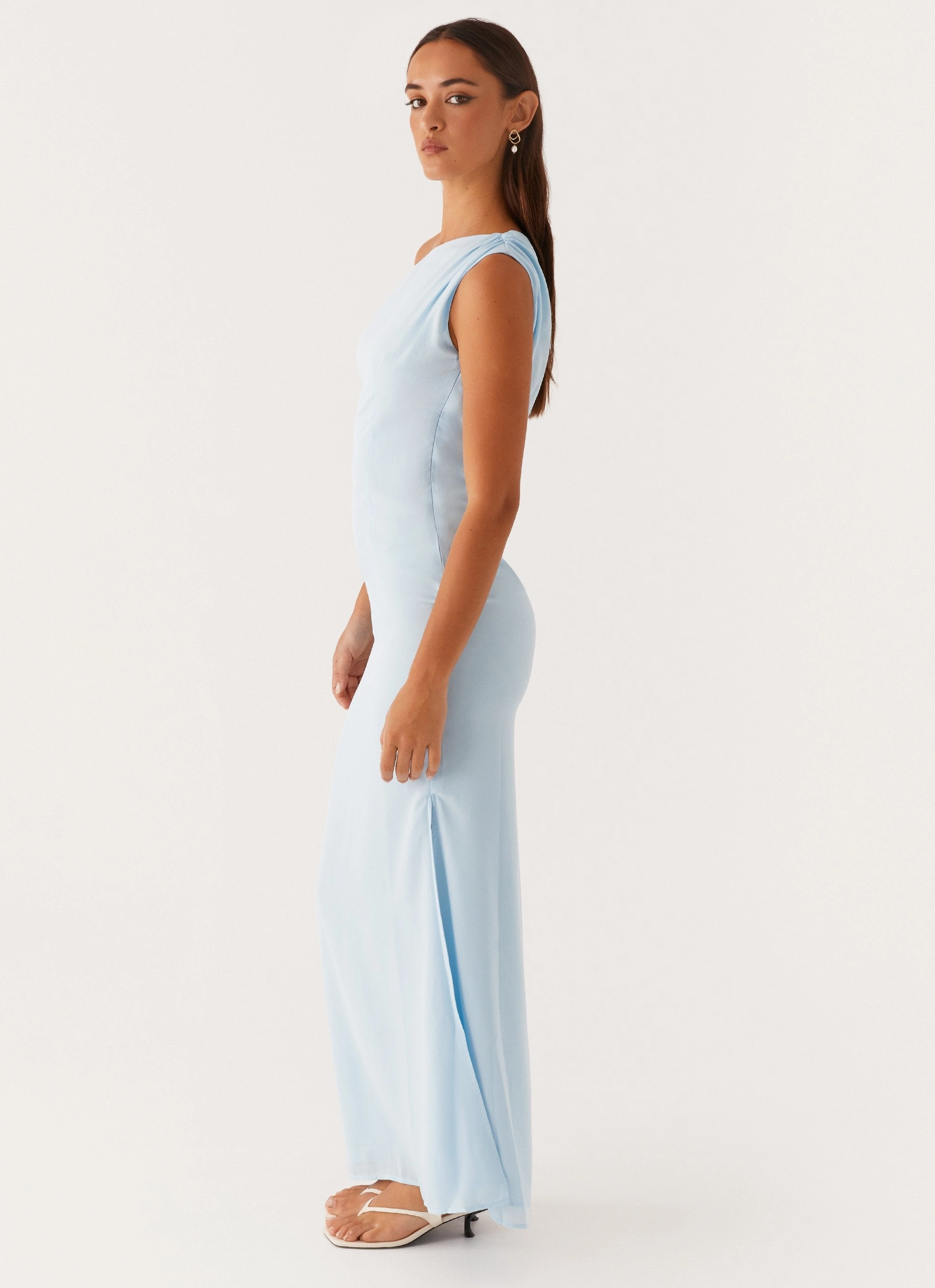 Dinner Date Maxi Dress - Blue Relaxed-fit gown Cozy And Stylish