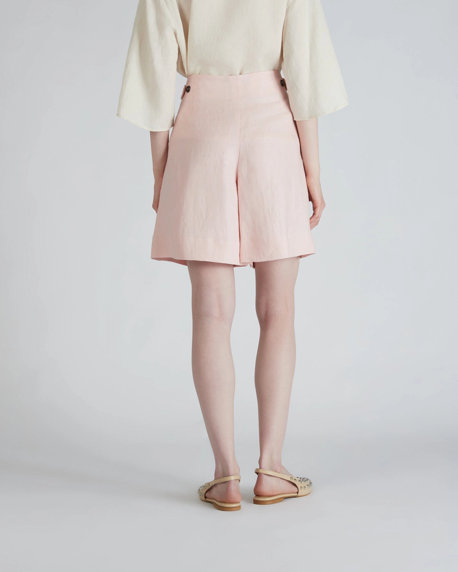 Recycled Polyester Blend Bermuda shorts in linen