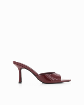 XANTHE - CHERRY RED PATENT Soft Touch