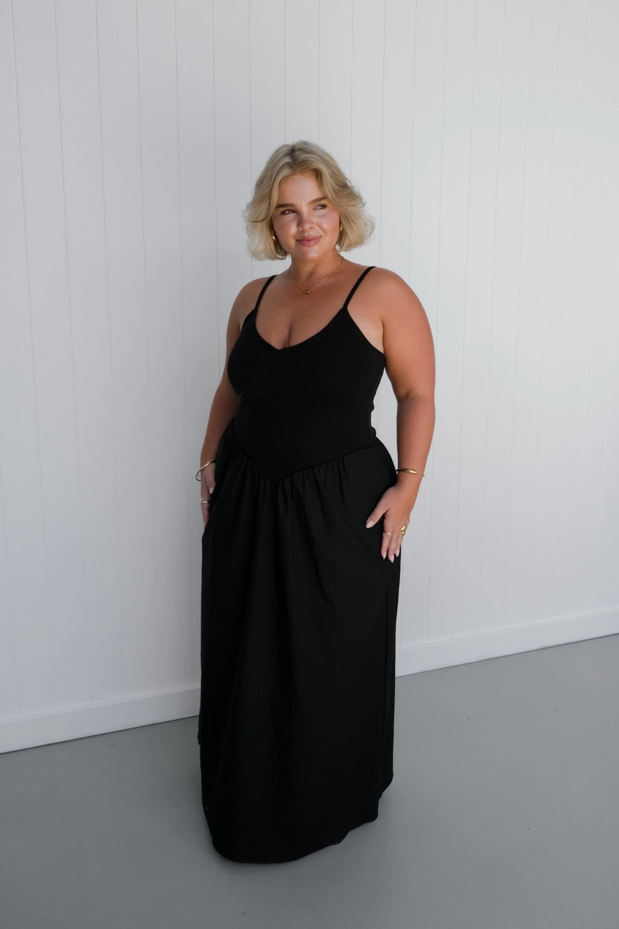 Timeless Piece Timeless Comfort Wear YARA DRESS BLACK