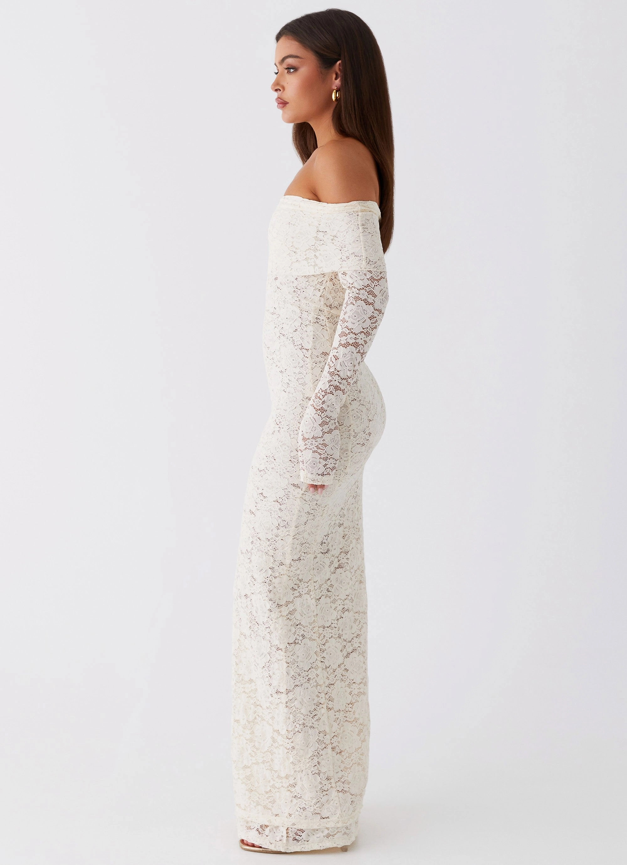 Minimal Detail Elegant Line Yours Always Lace Maxi Dress - Ivory