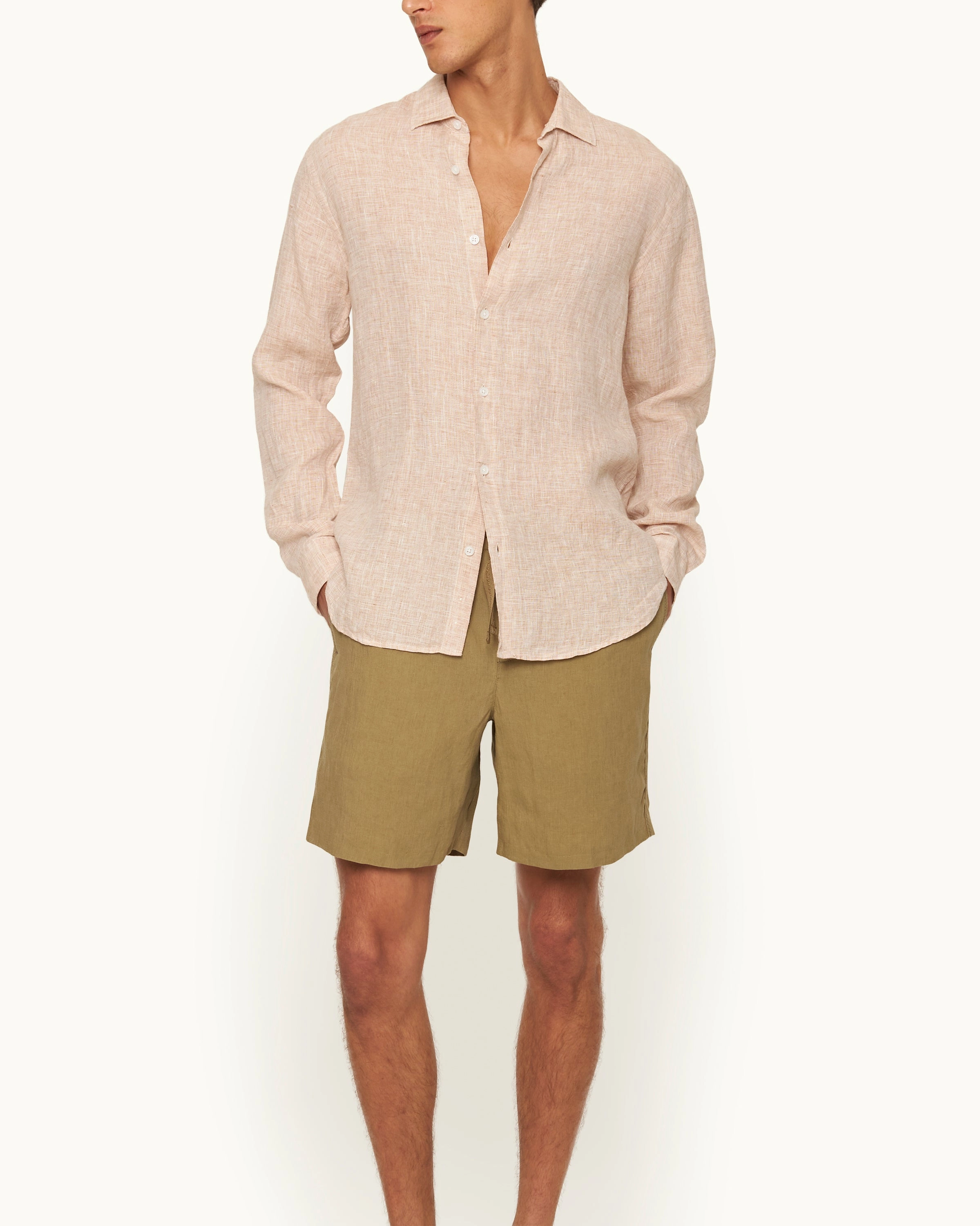 Outdoor Adventure Giles Linen